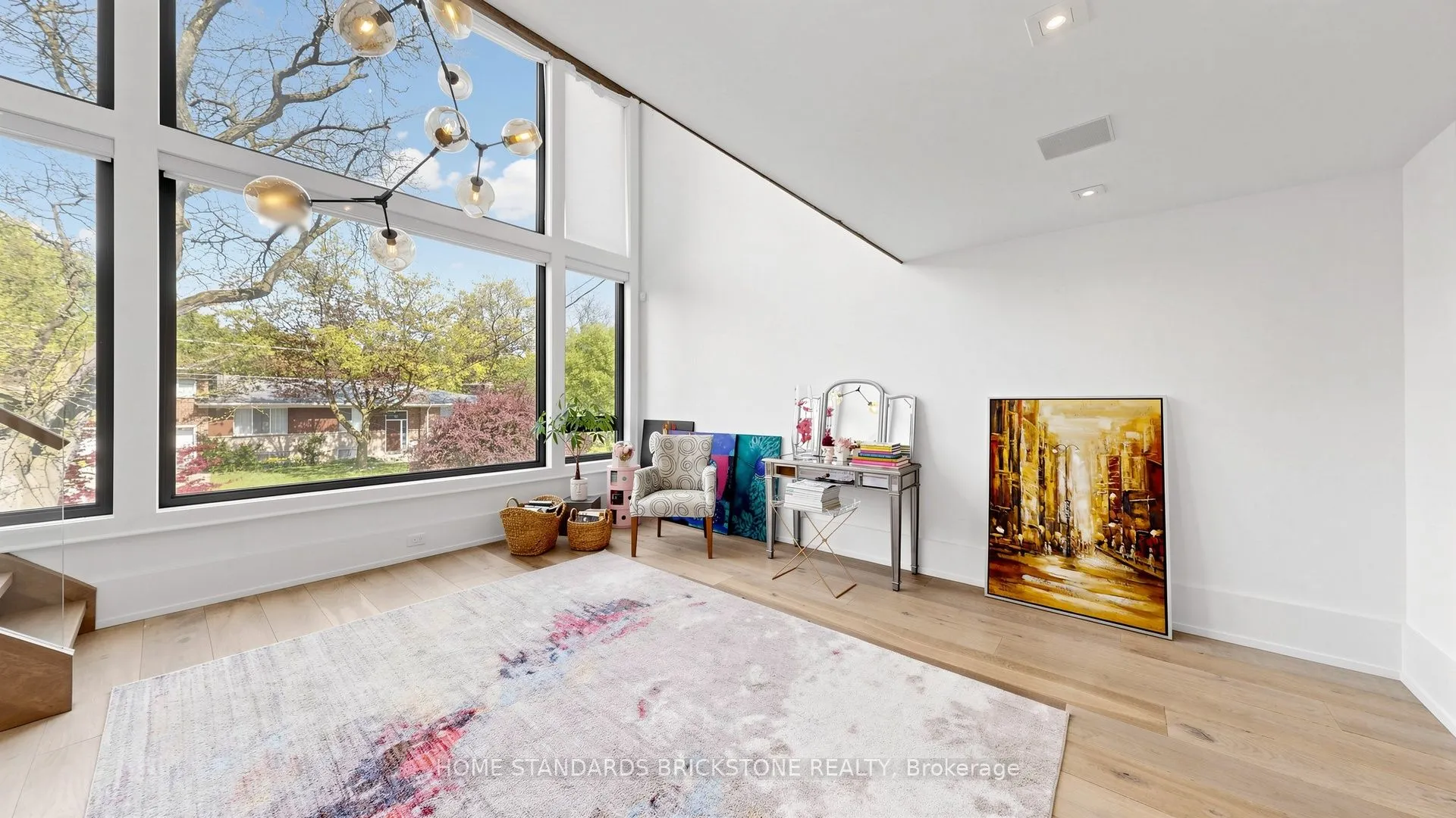 10 Alonzo Road