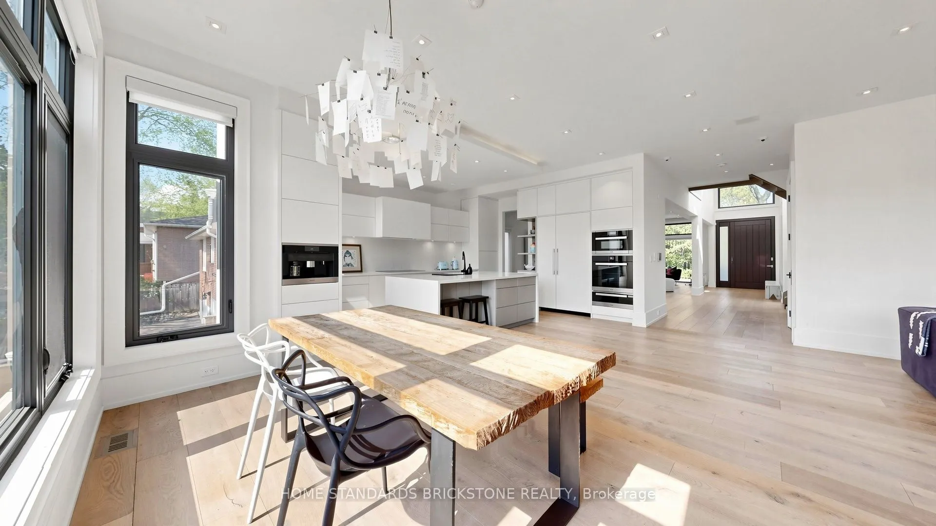 10 Alonzo Road