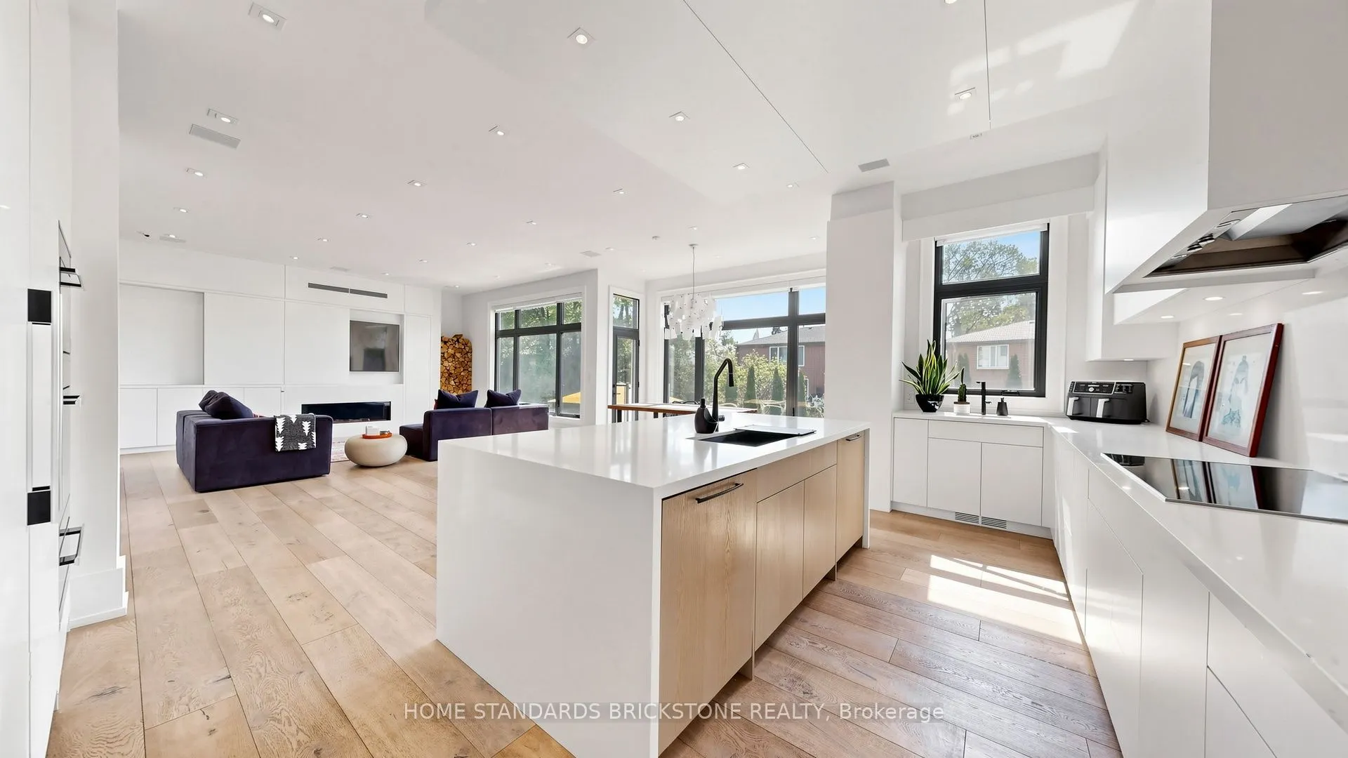 10 Alonzo Road