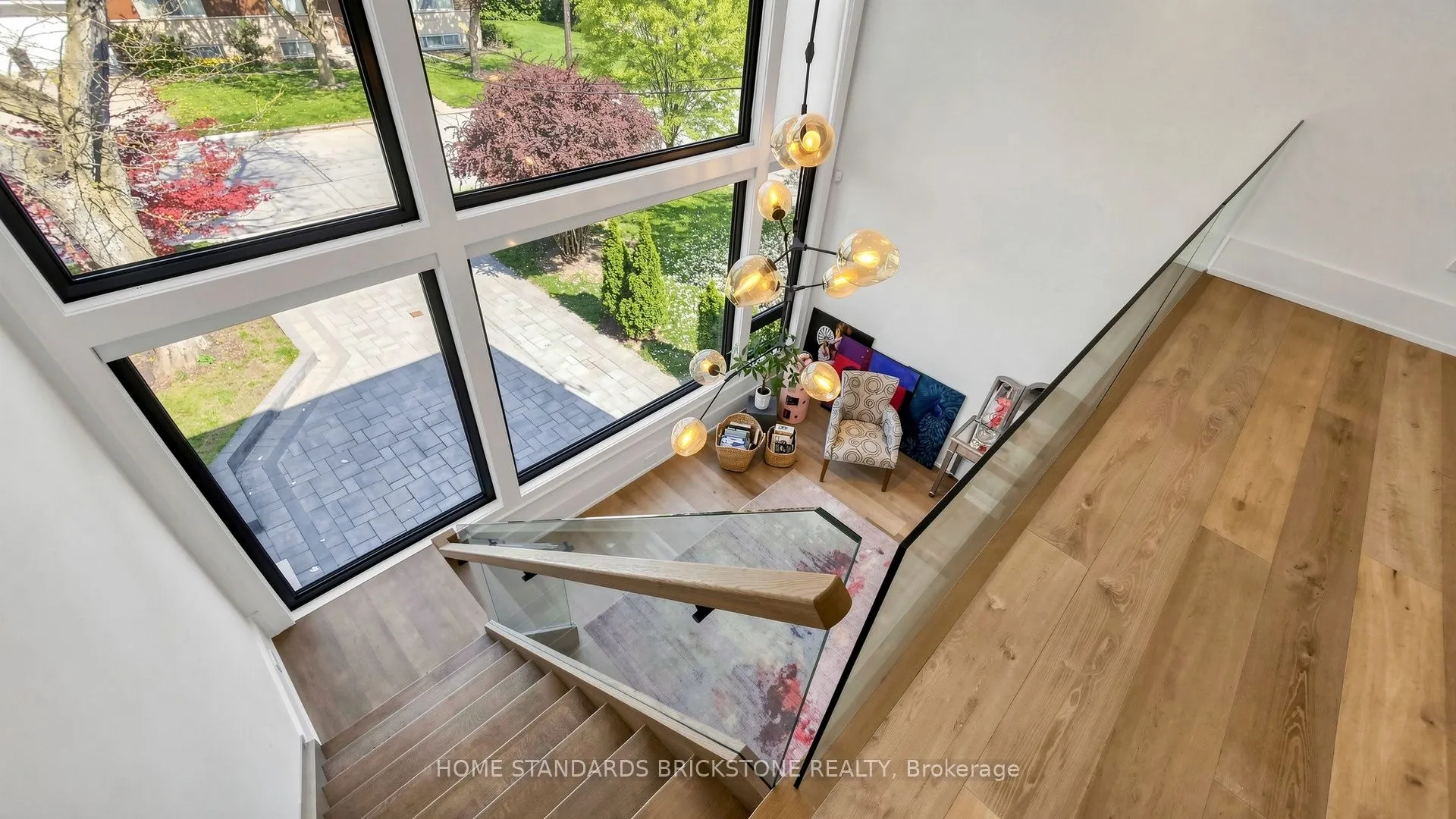 10 Alonzo Road