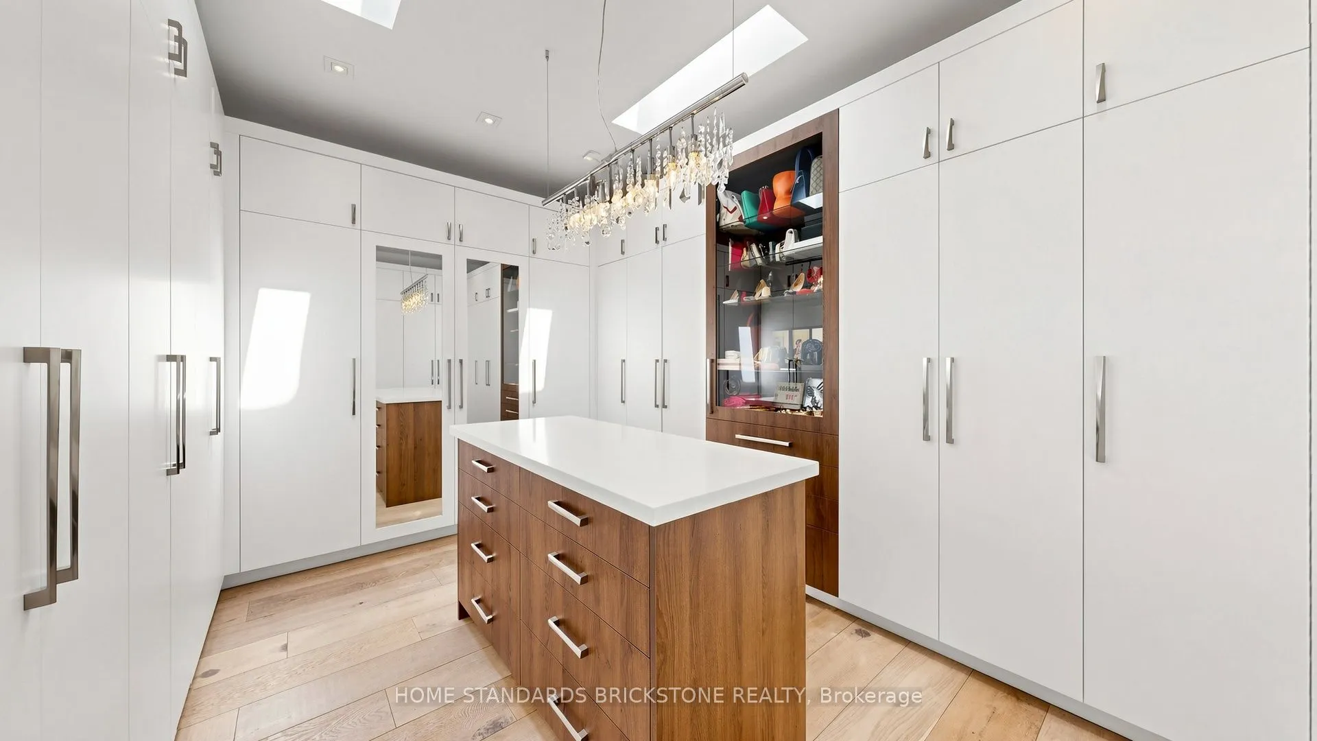 10 Alonzo Road
