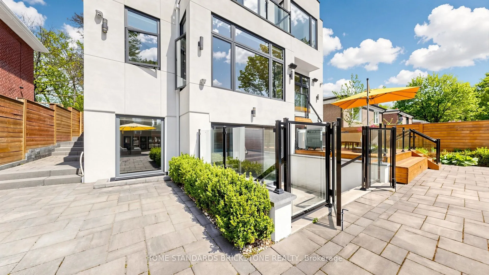 10 Alonzo Road