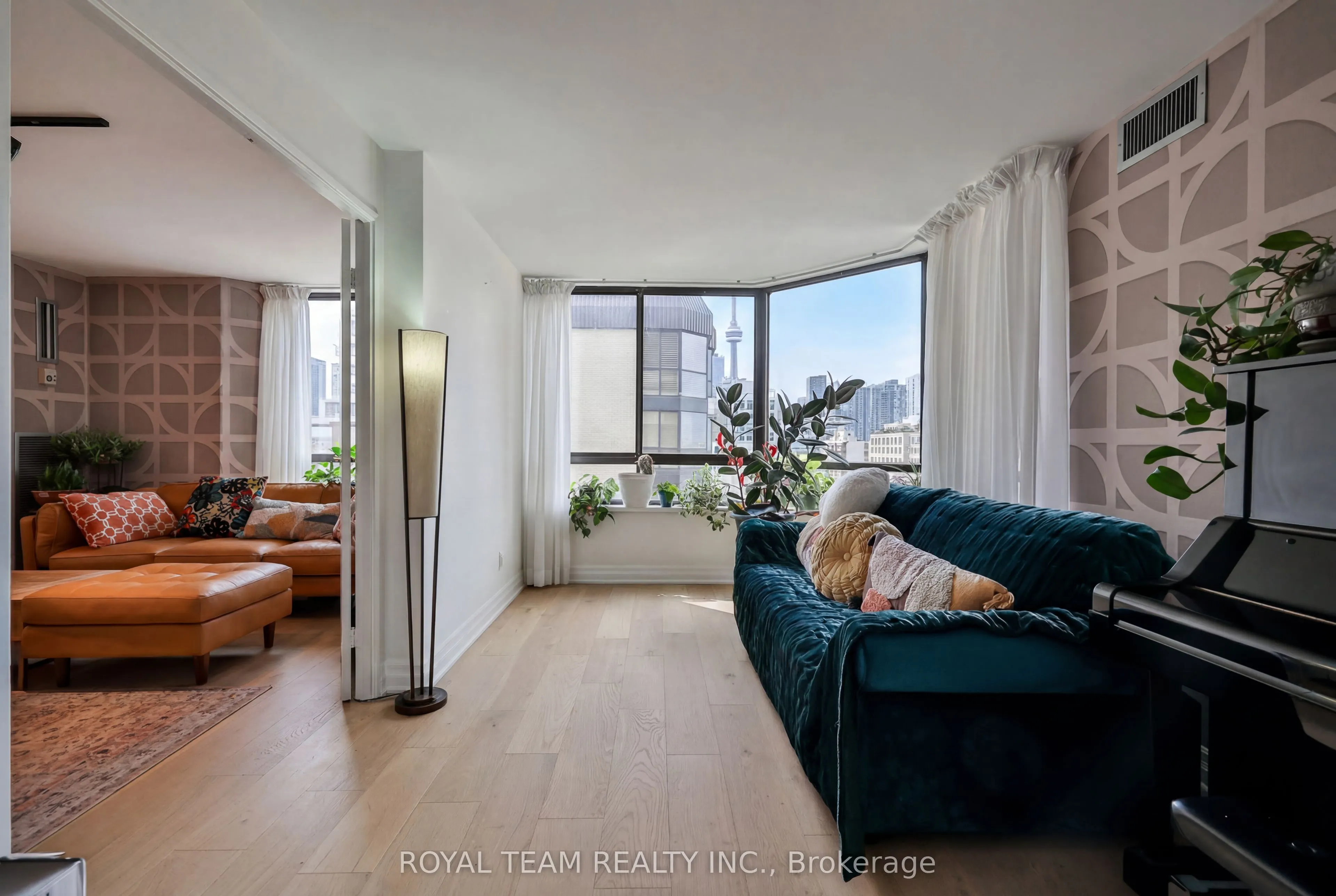 211 Saint Patrick Street #C-PH 10