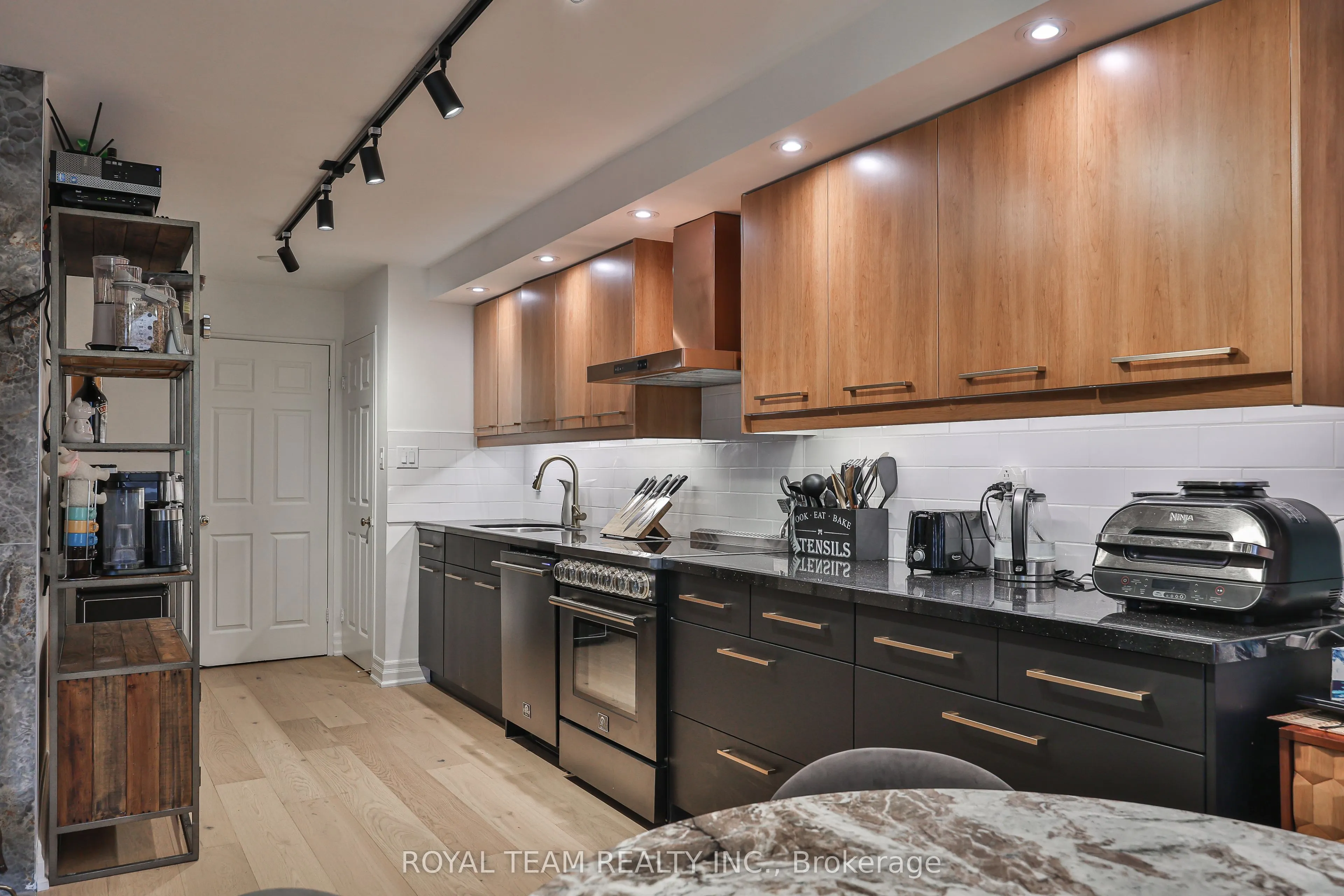 211 Saint Patrick Street #C-PH 10