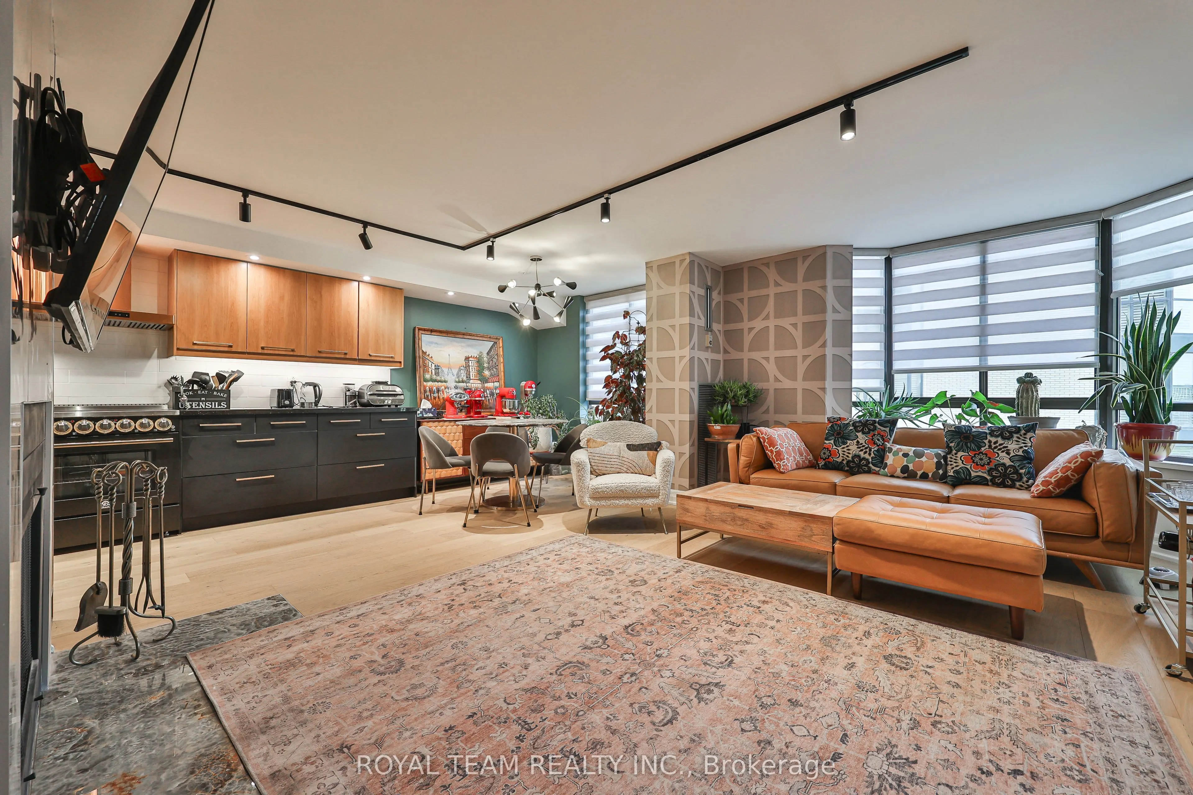 211 Saint Patrick Street #C-PH 10