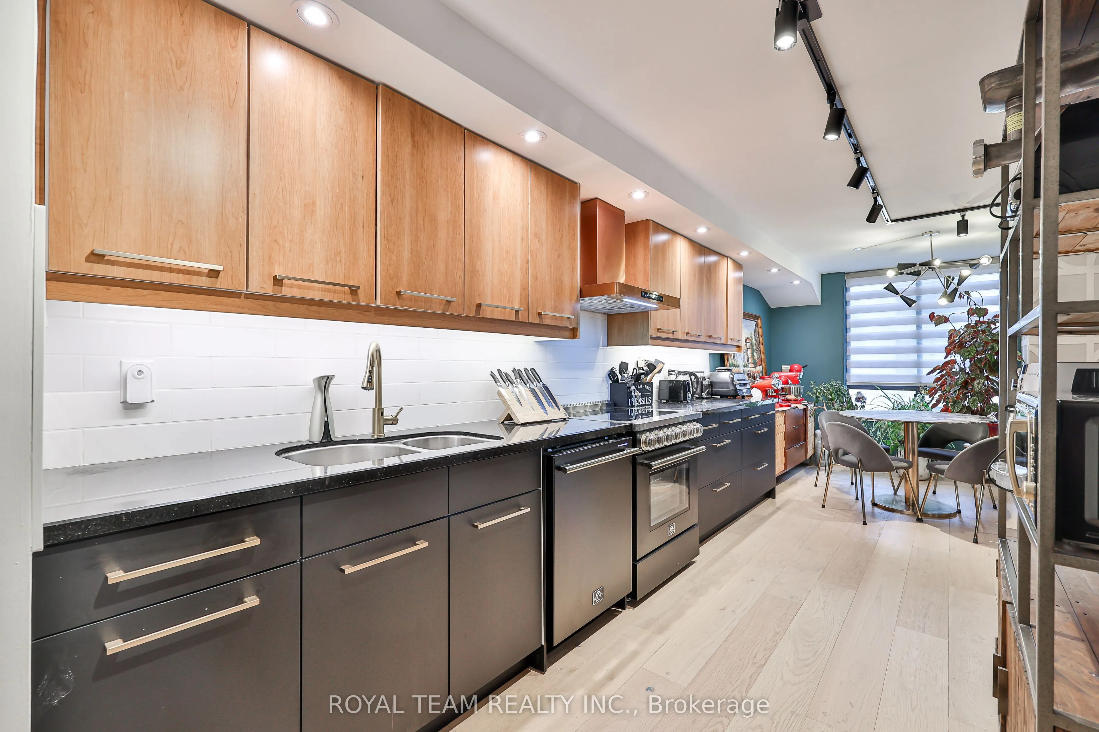 211 Saint Patrick Street #C-PH 10