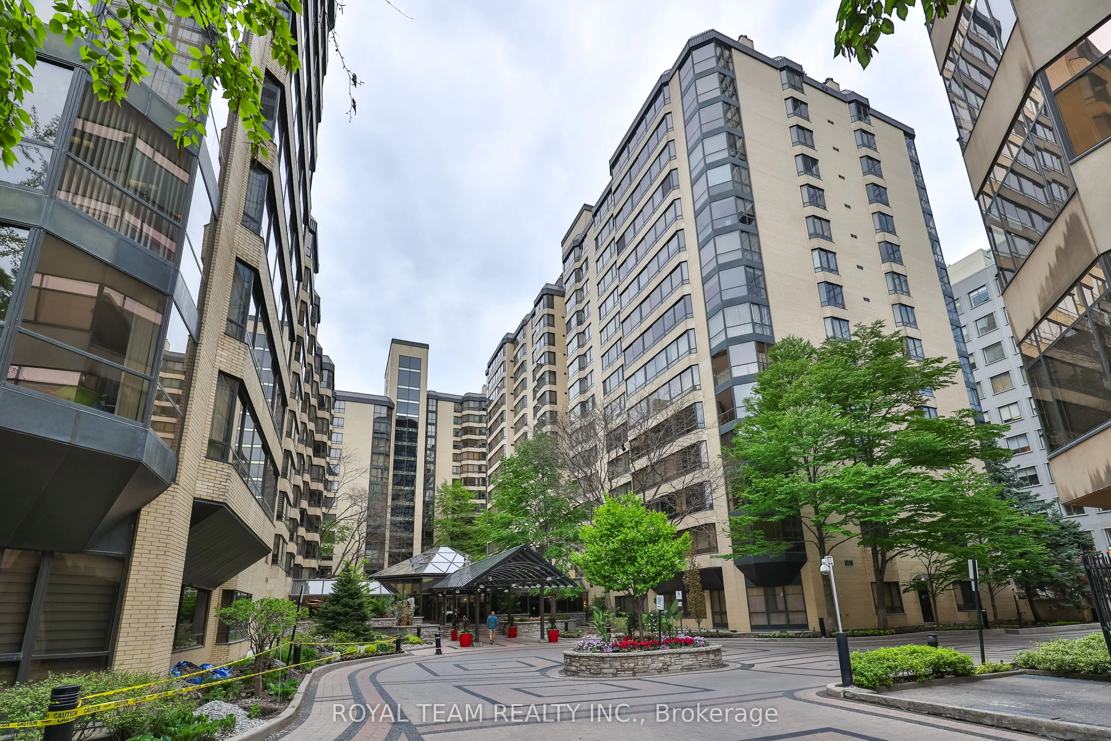 211 Saint Patrick Street #C-PH 10