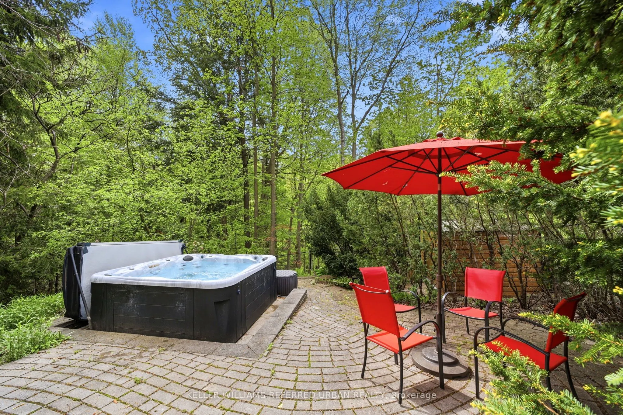 41 Wentworth Avenue