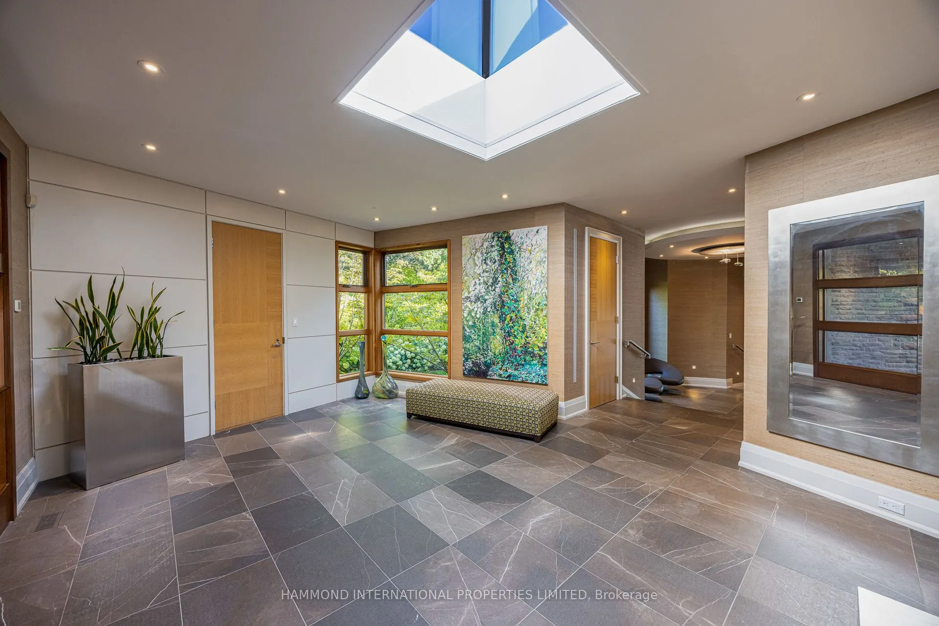 7 Oxbow Road