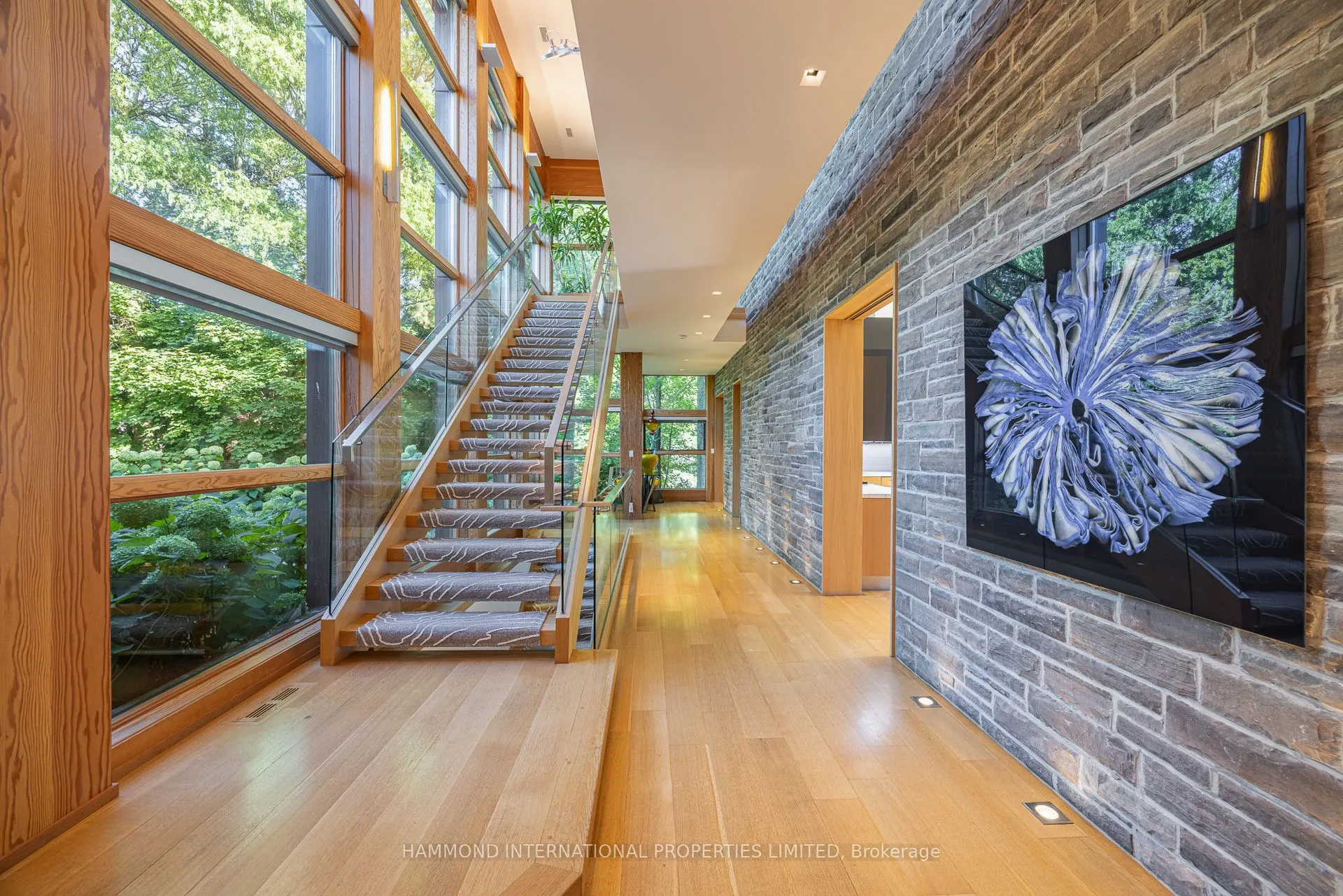 7 Oxbow Road