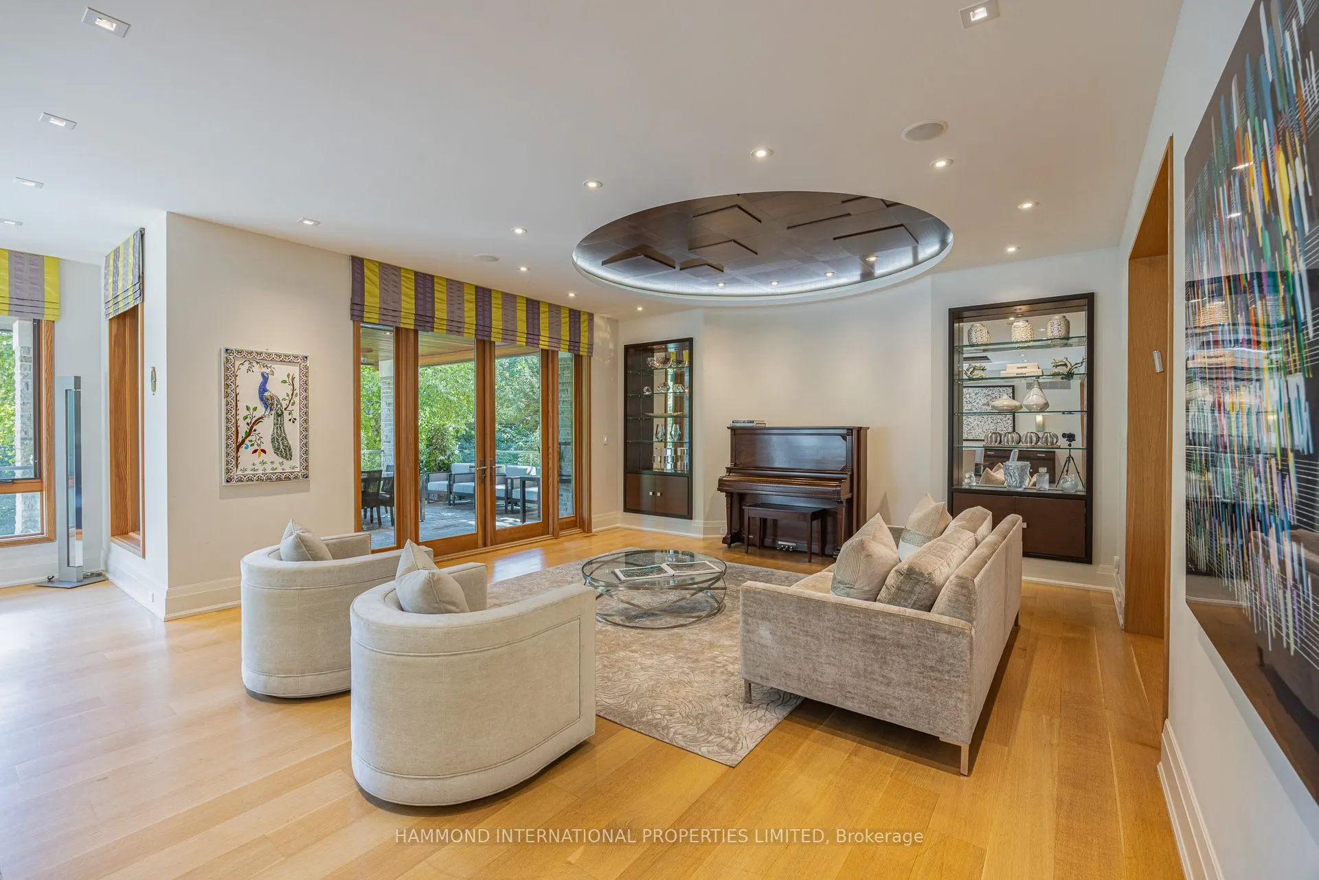 7 Oxbow Road