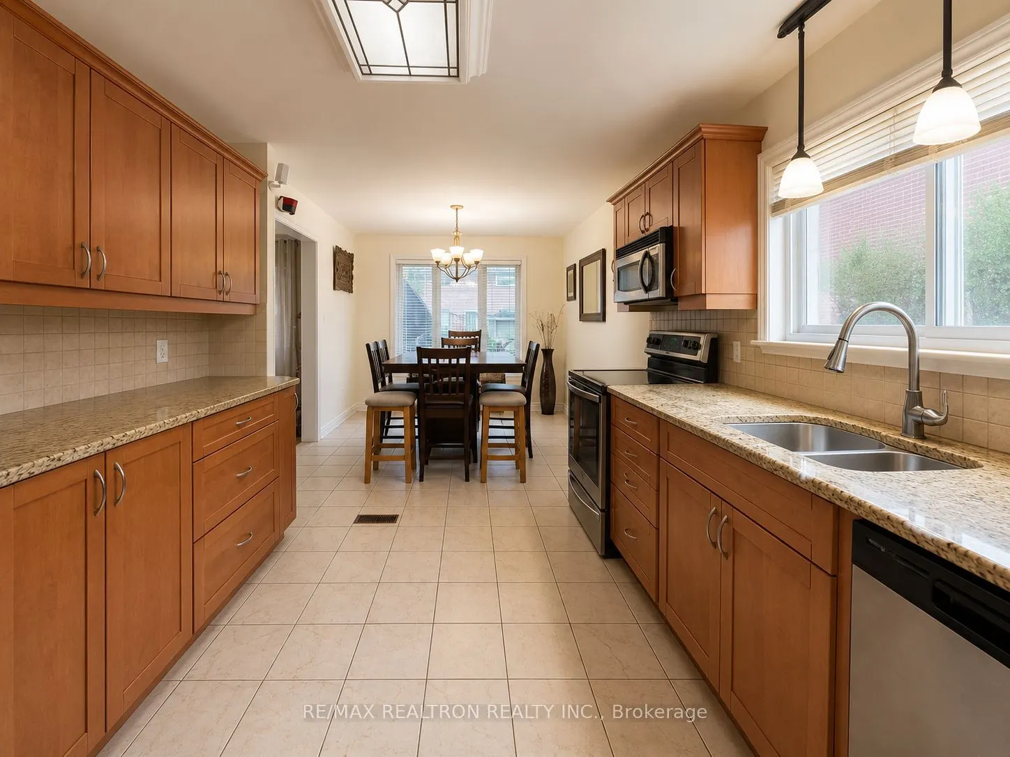 7 Fontainbleau Drive #B