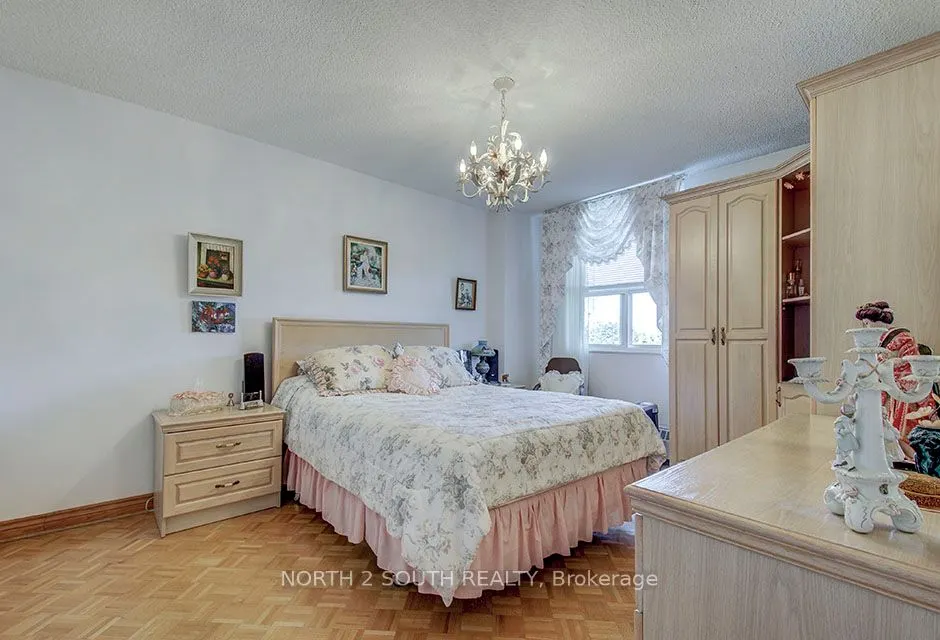 175 Hilda Avenue #511