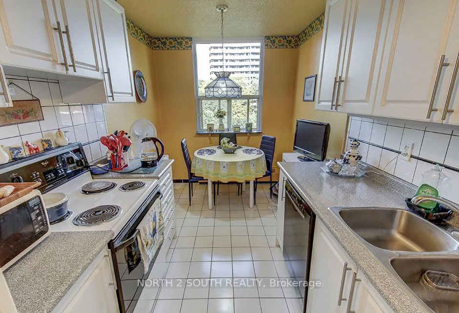 175 Hilda Avenue #511
