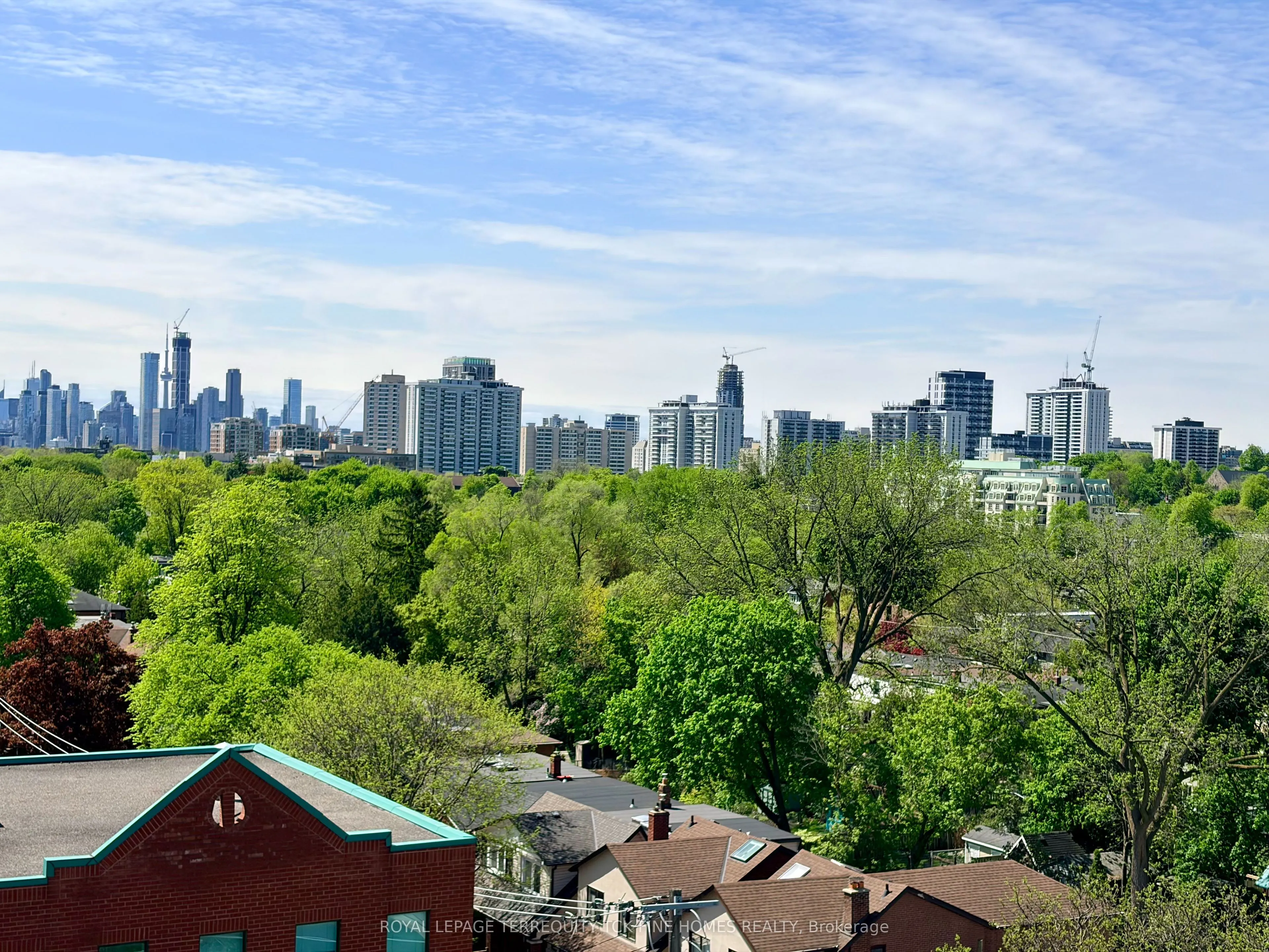 398 Eglinton Avenue E #1009