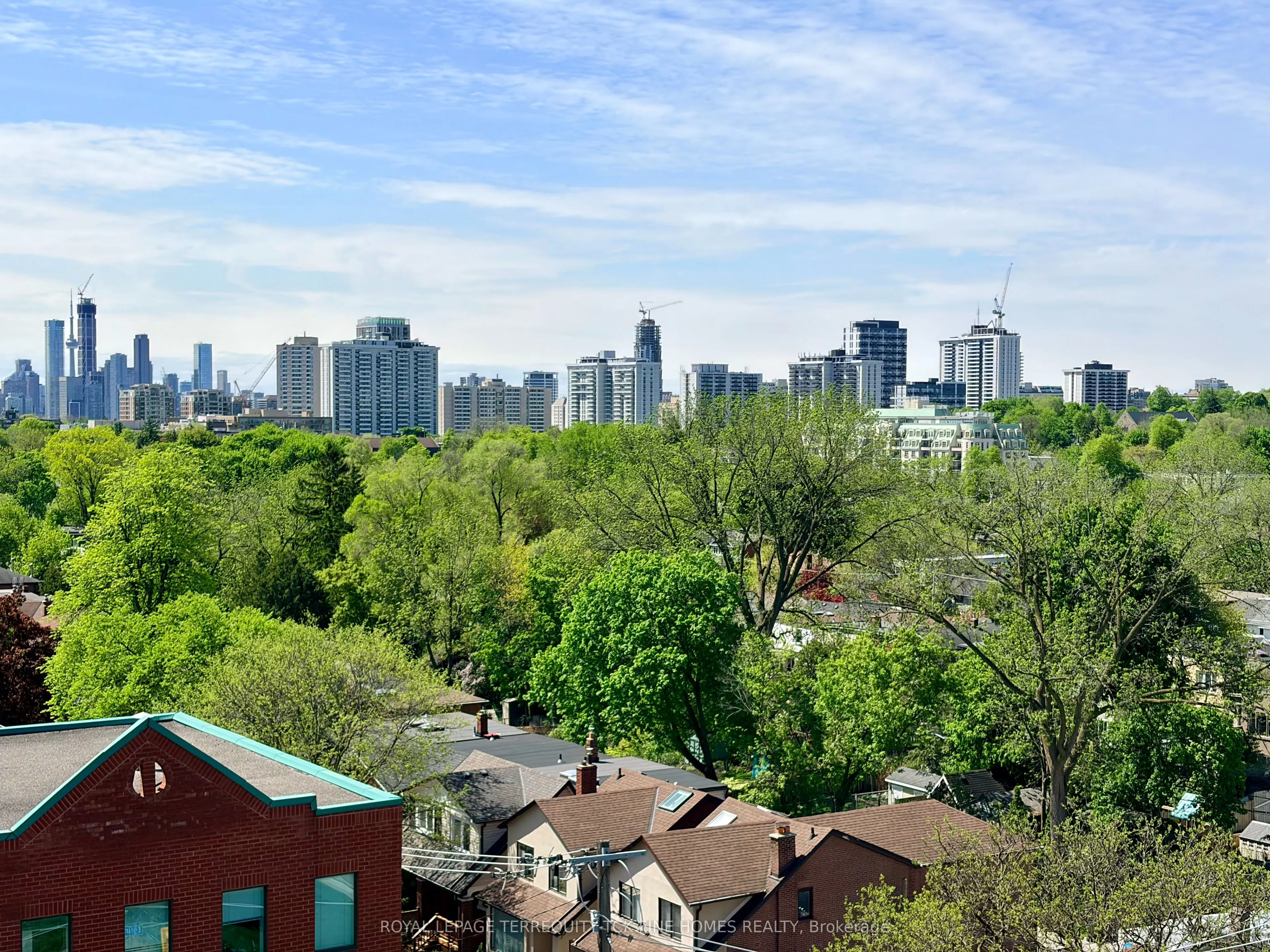 398 Eglinton Avenue E #1009
