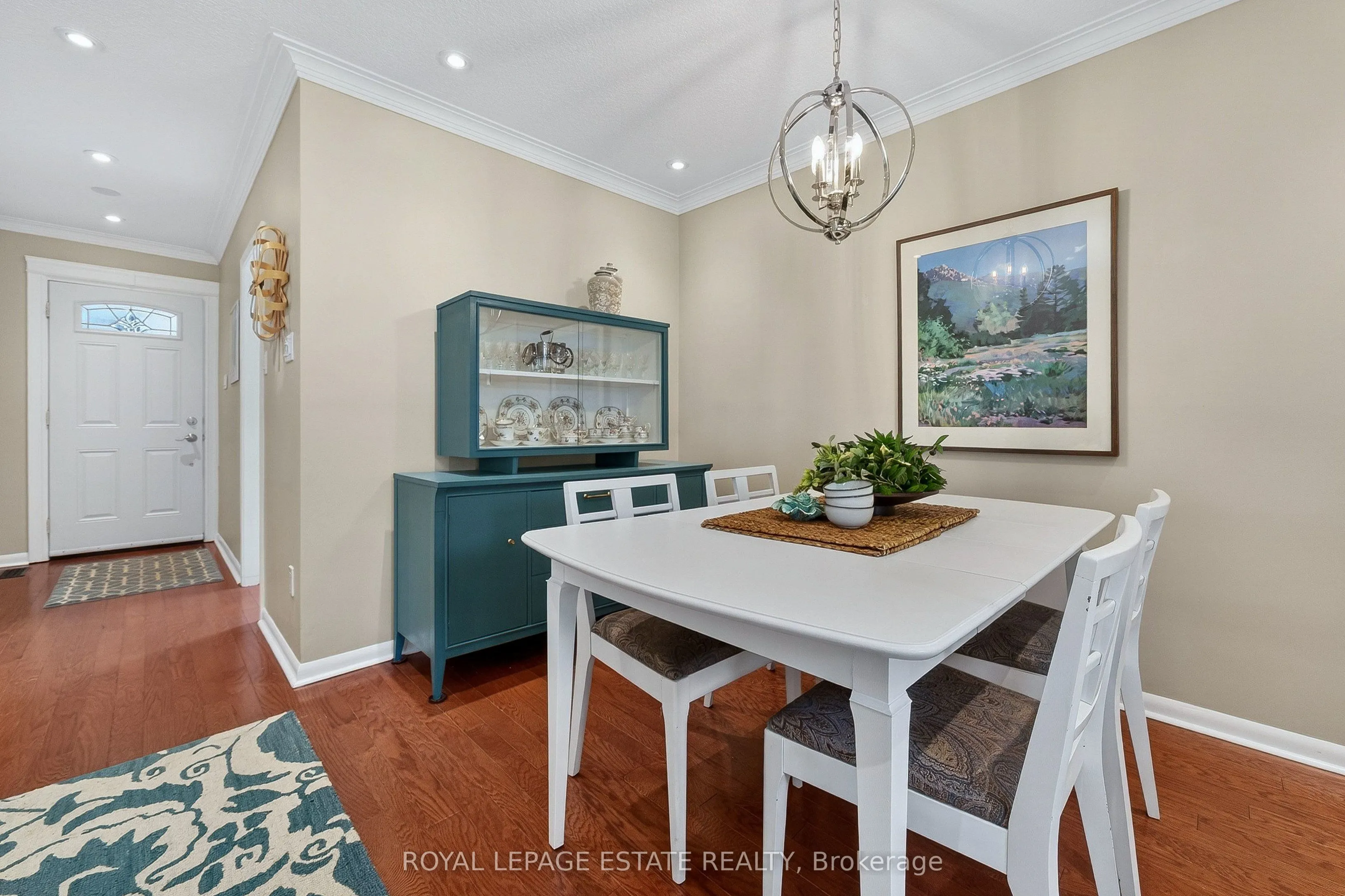 8 Wallbridge Court