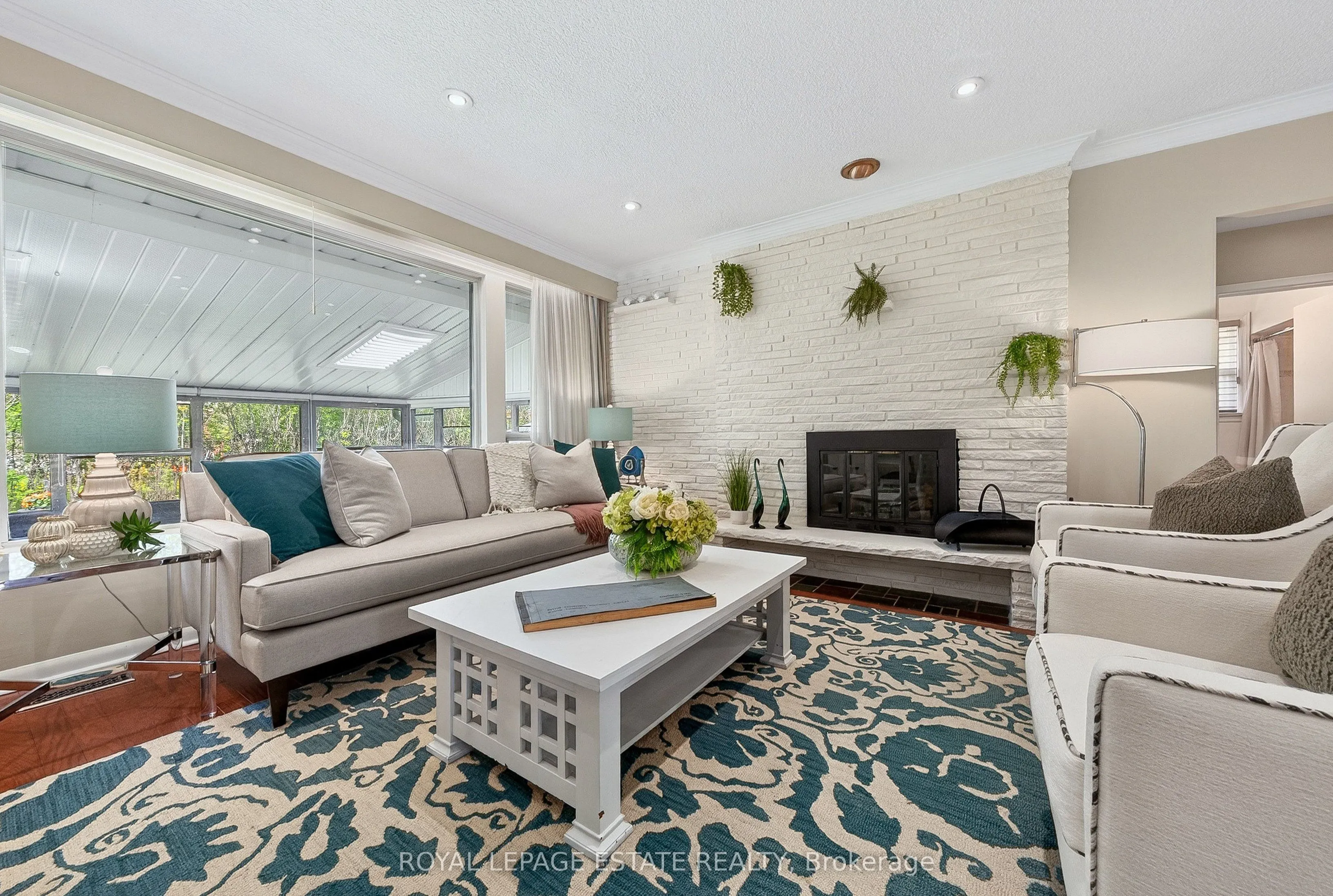 8 Wallbridge Court
