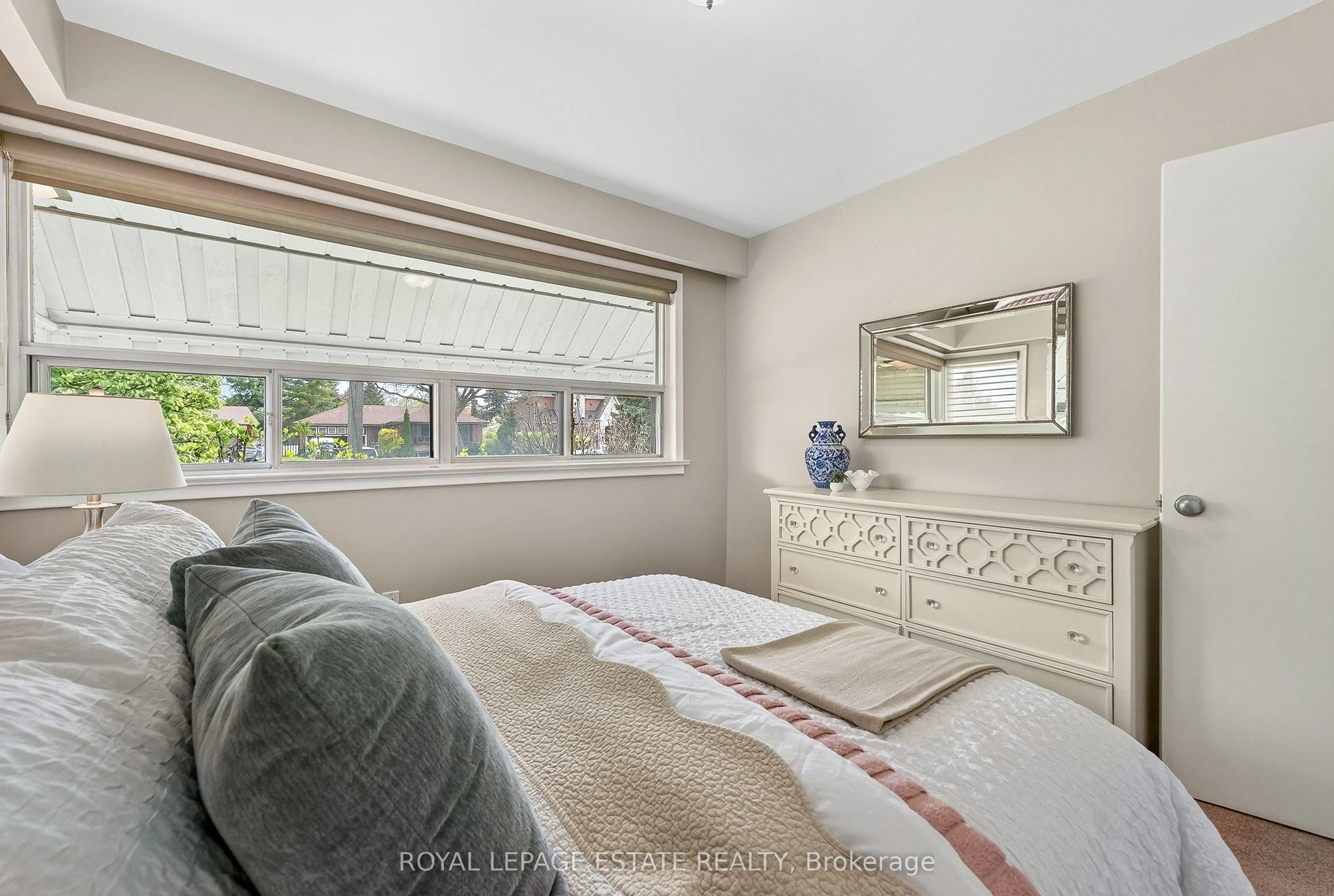 8 Wallbridge Court