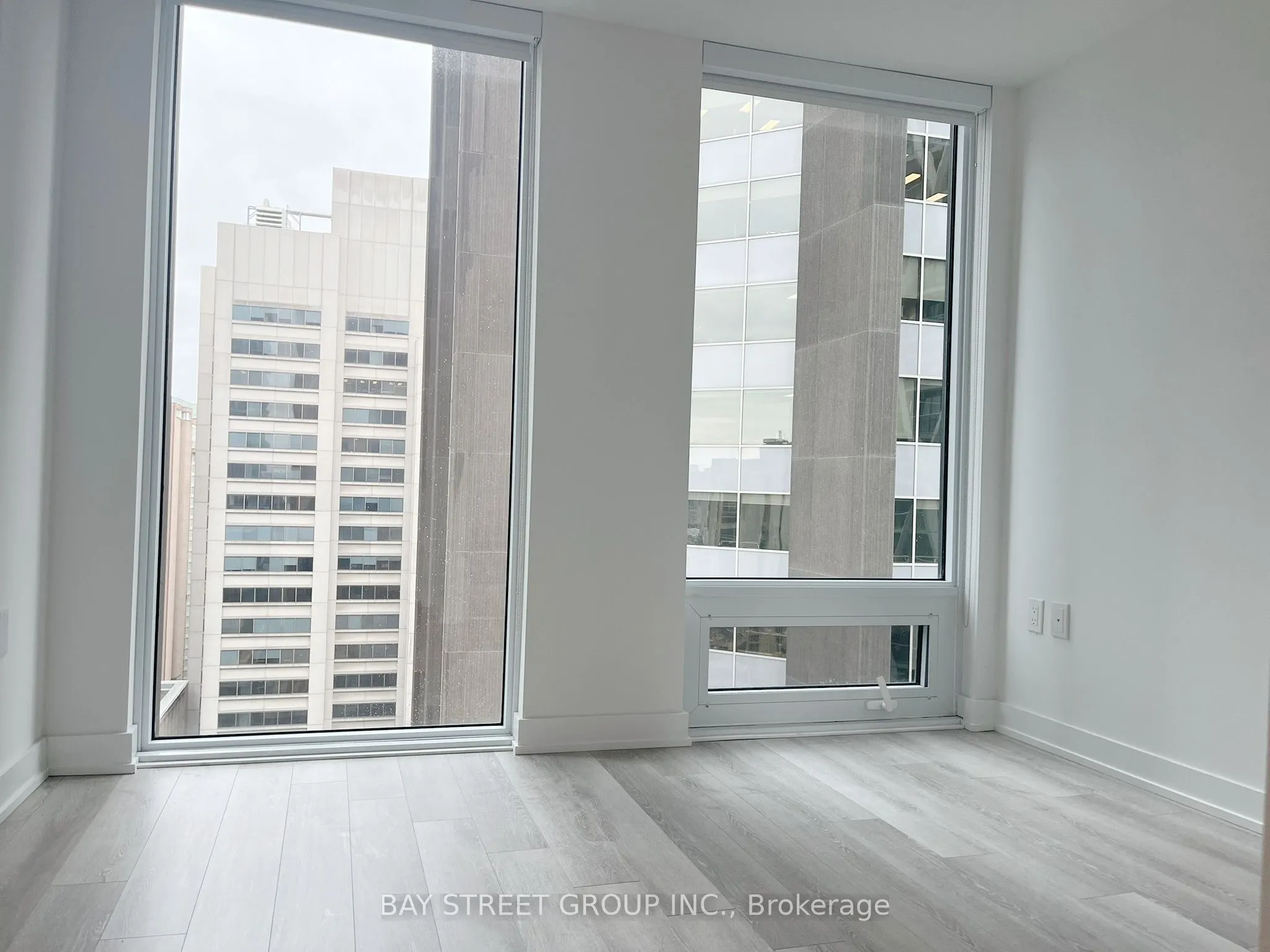 238 Simcoe Street #1904