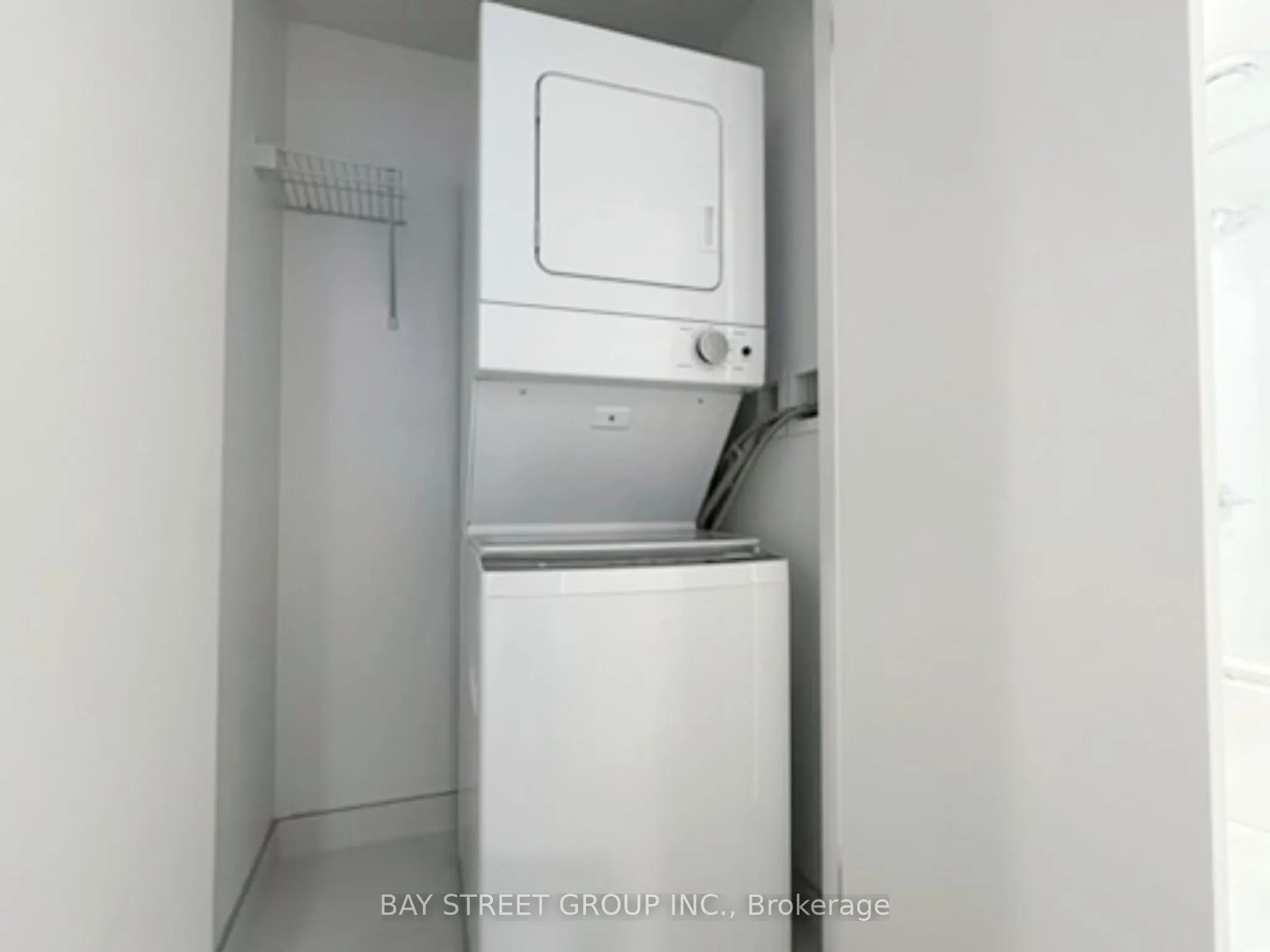 238 Simcoe Street #1904