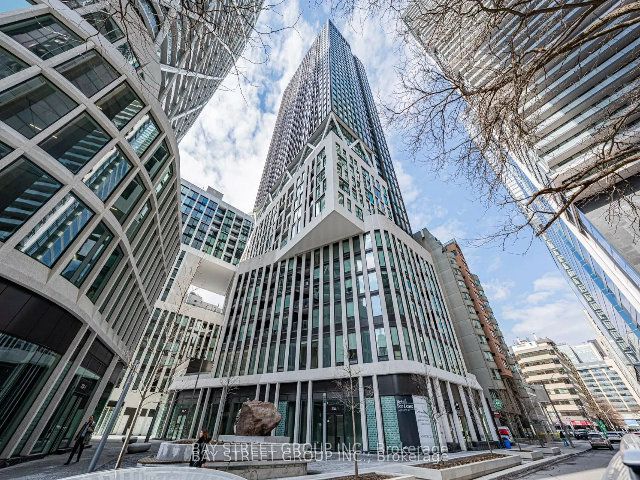 238 Simcoe Street #1904