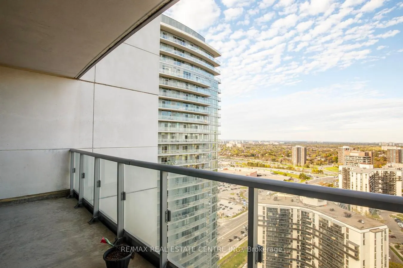 66 Forest Manor Road #2707