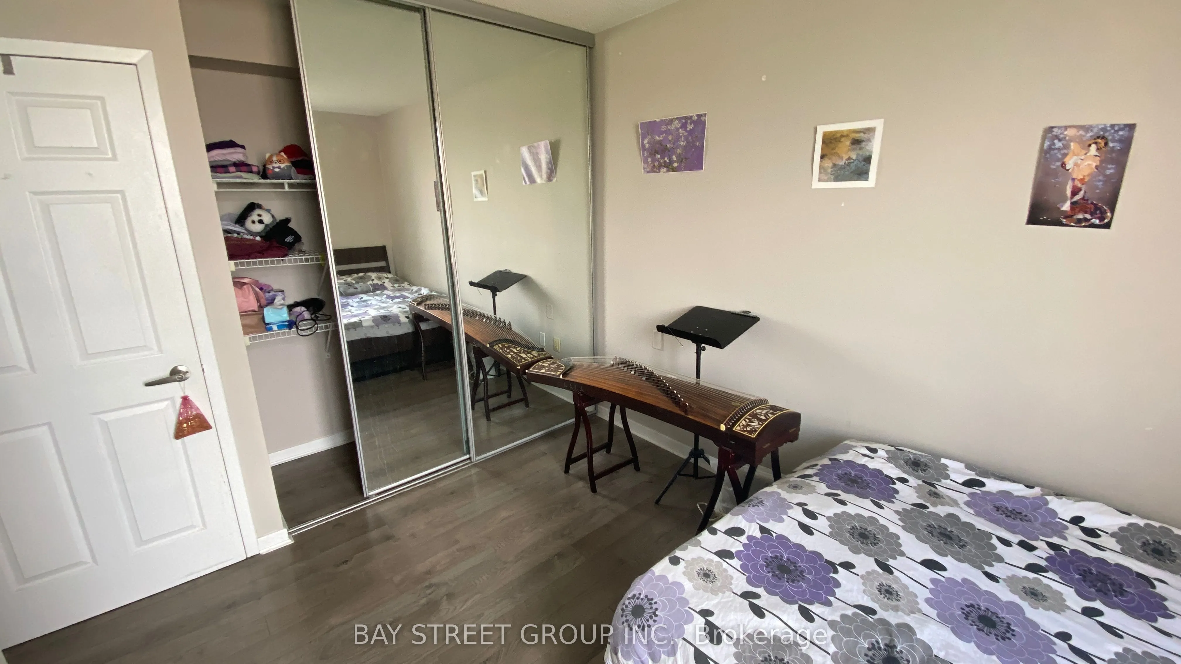 284 Bloor Street W #902