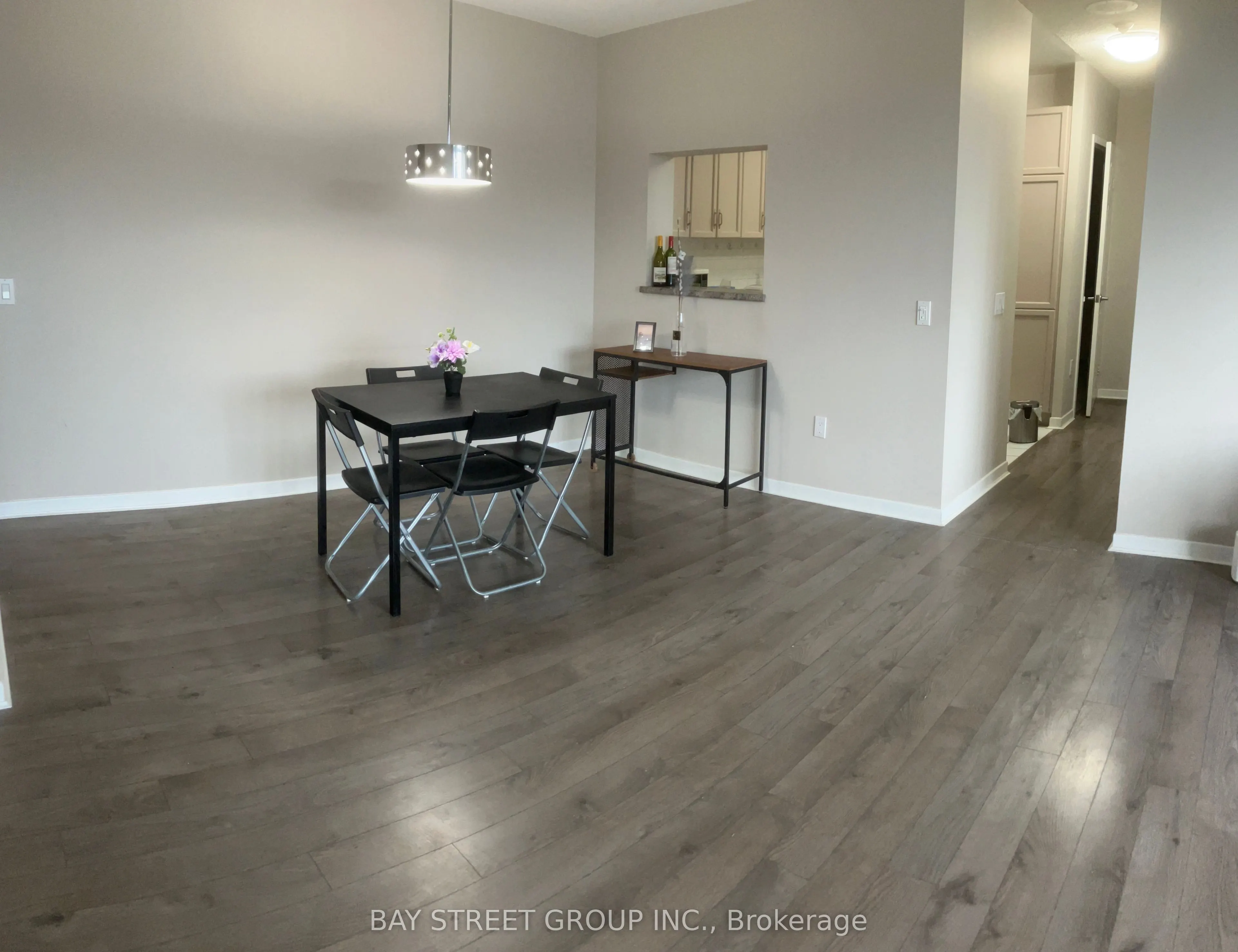 284 Bloor Street W #902
