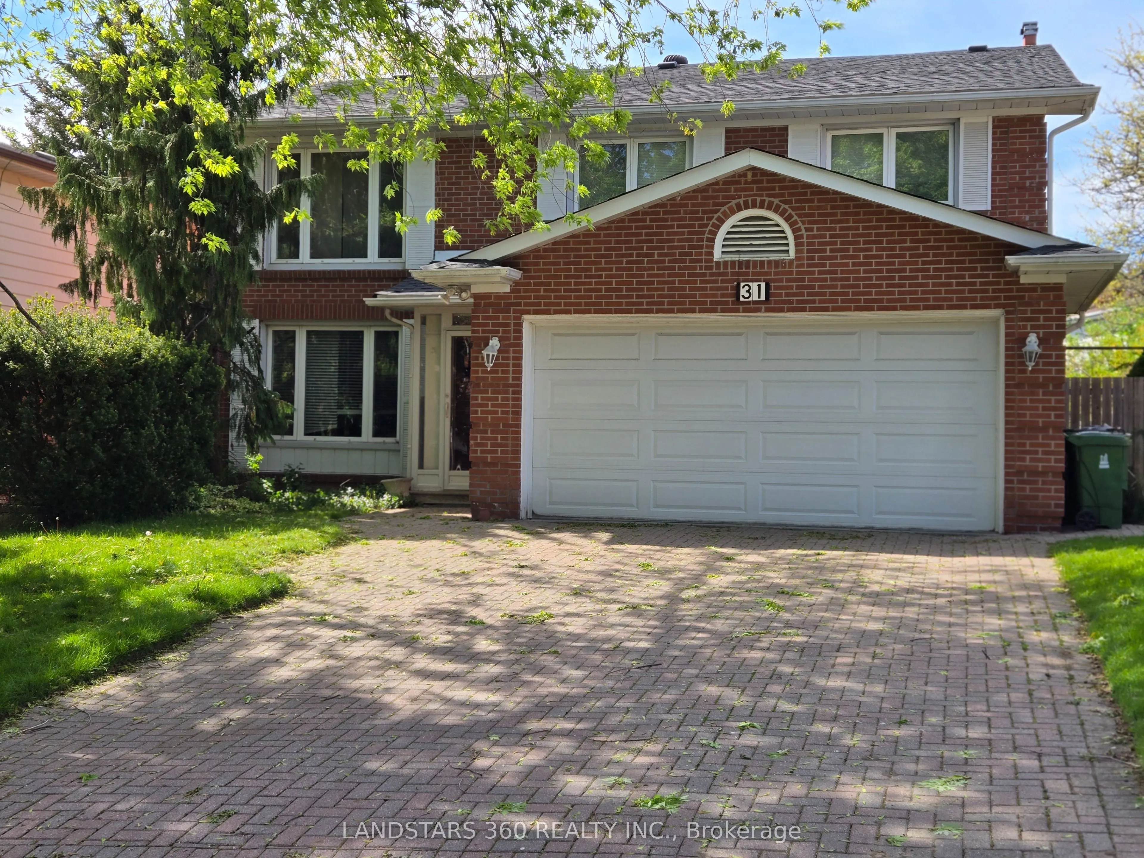 31 Whitehorn Crescent