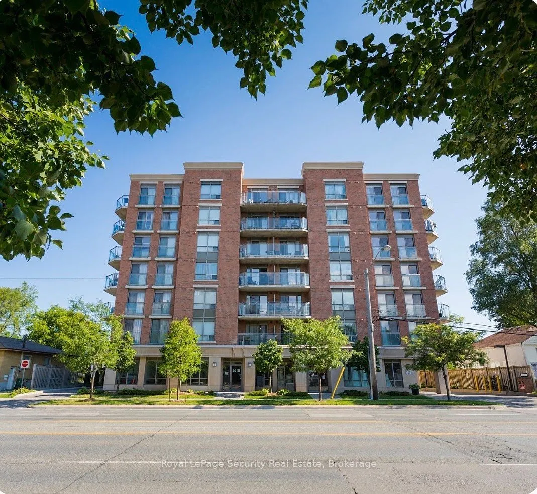 801 Sheppard Avenue #310