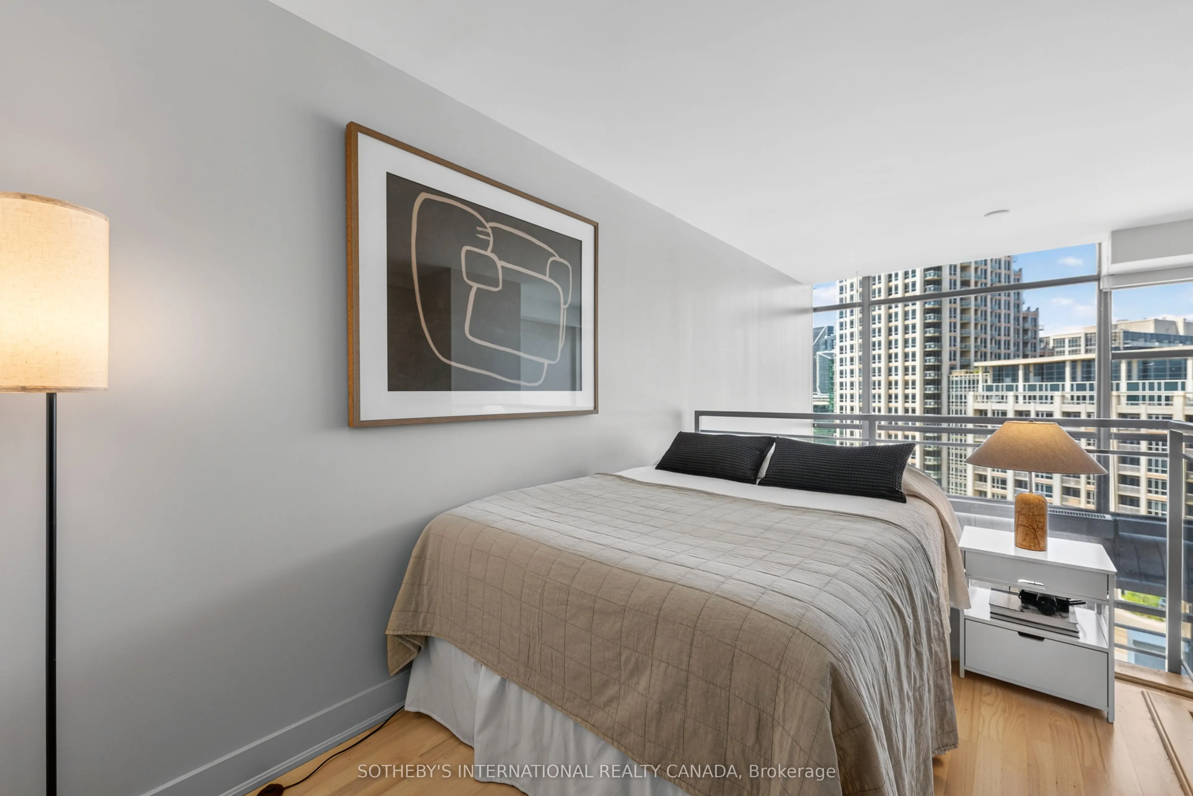 637 Lake Shore Boulevard W #614