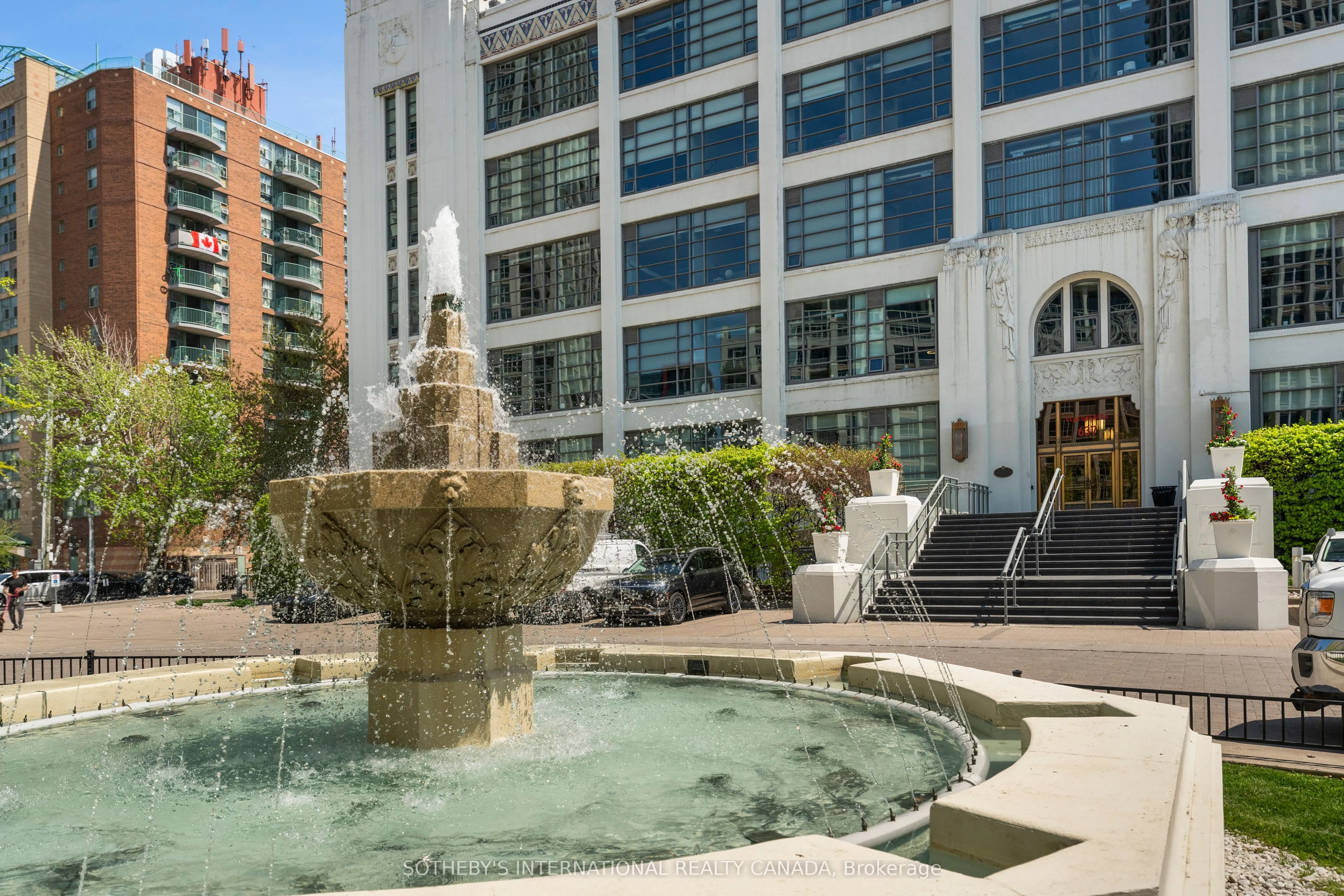 637 Lake Shore Boulevard W #614