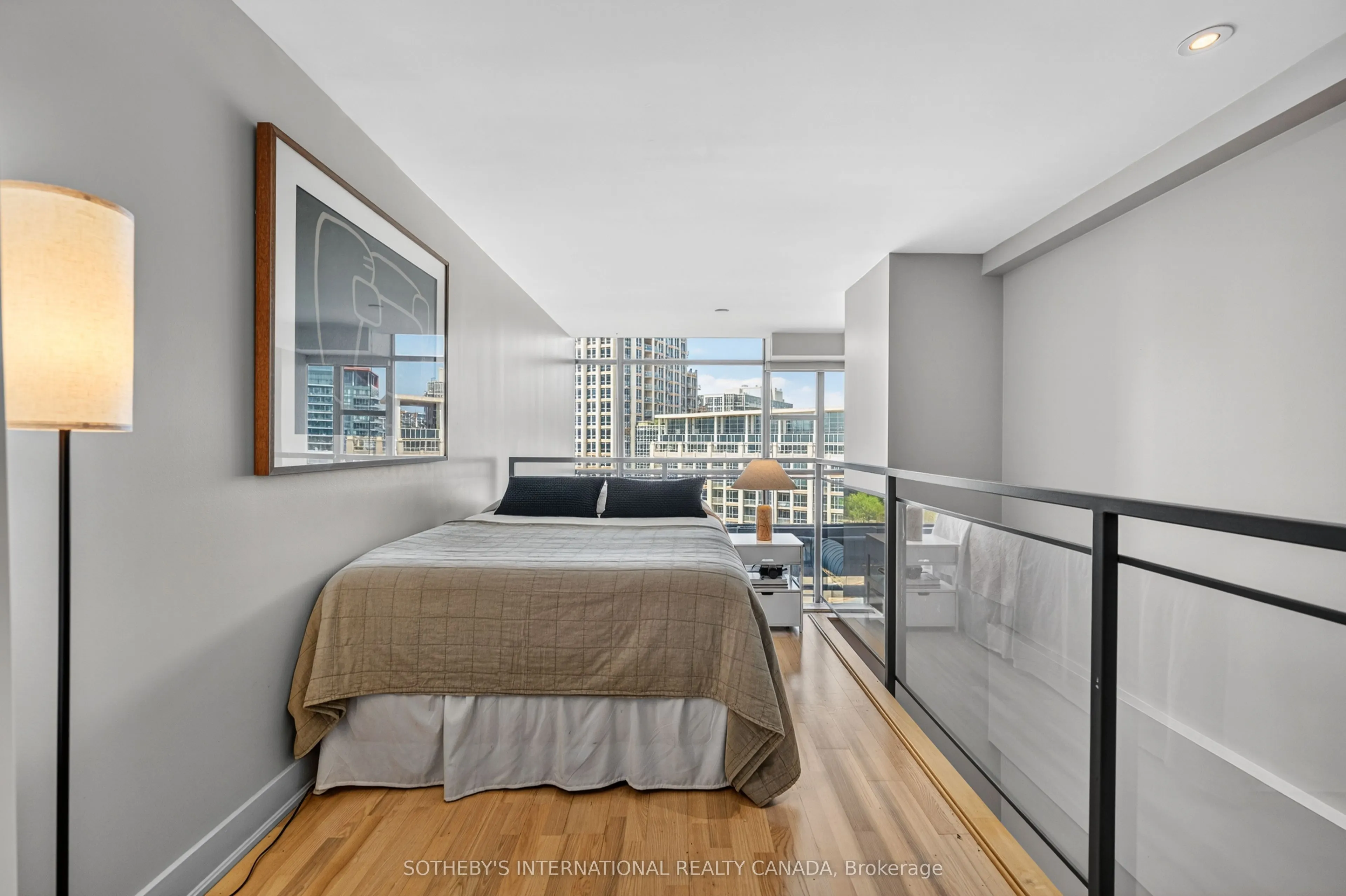 637 Lake Shore Boulevard W #614