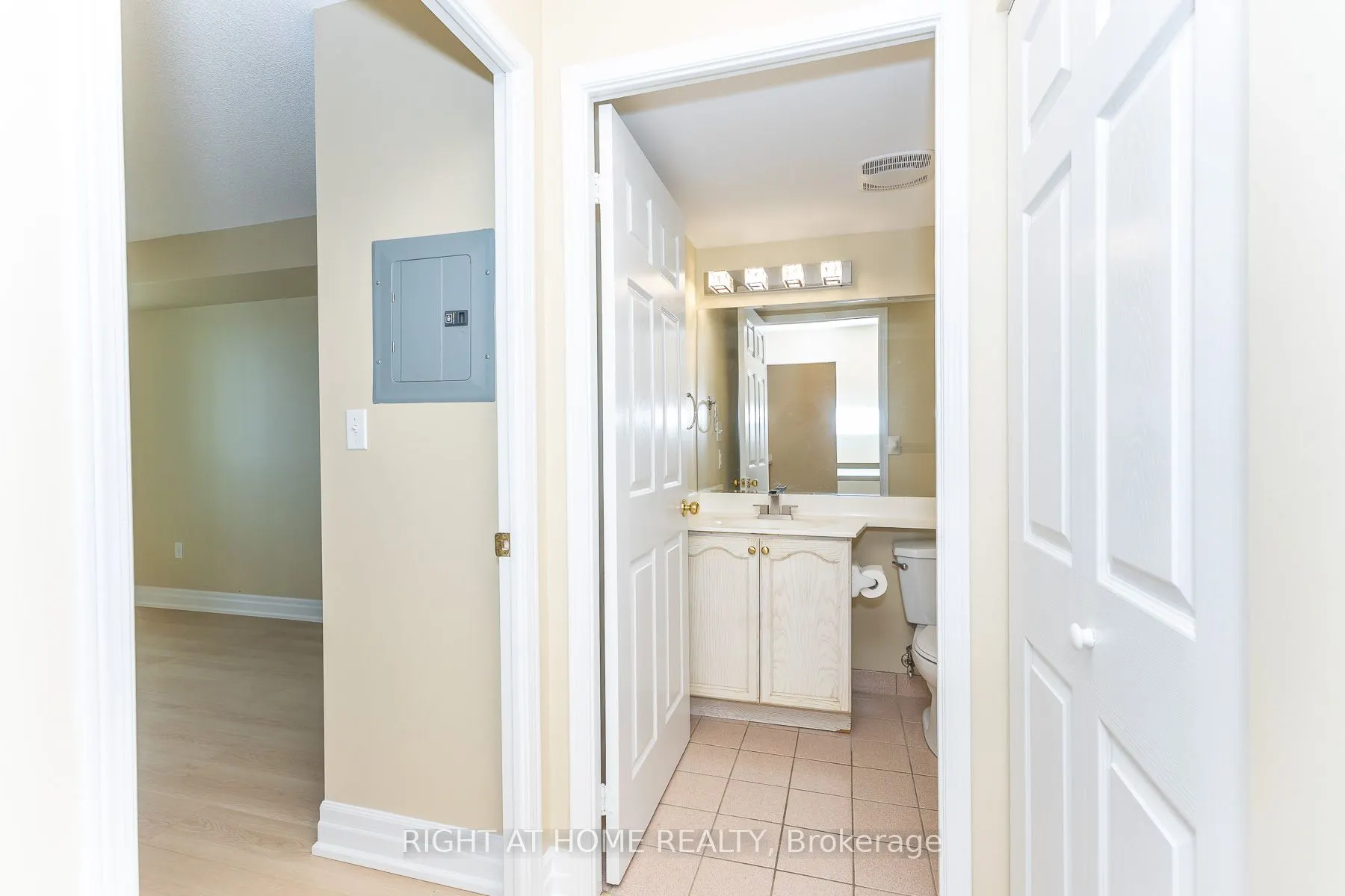 3 Pemberton Avenue #1706