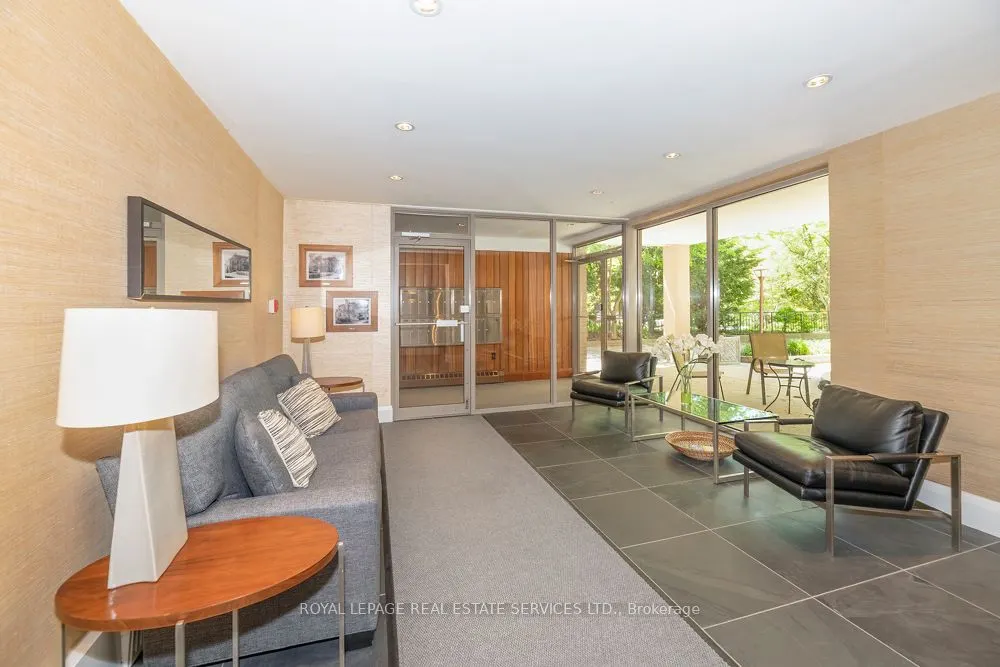 31 Rosedale Road #103