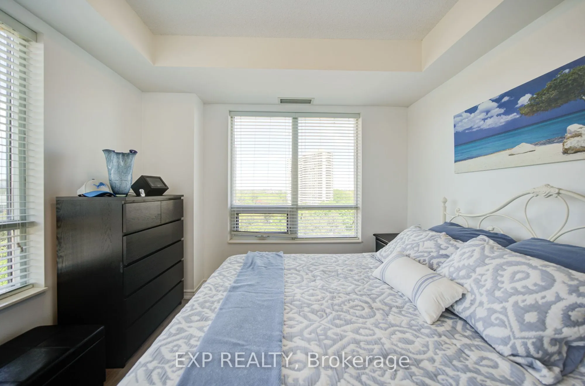 133 Wynford Drive #808