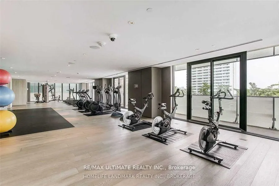 200 Bloor Street W #2806
