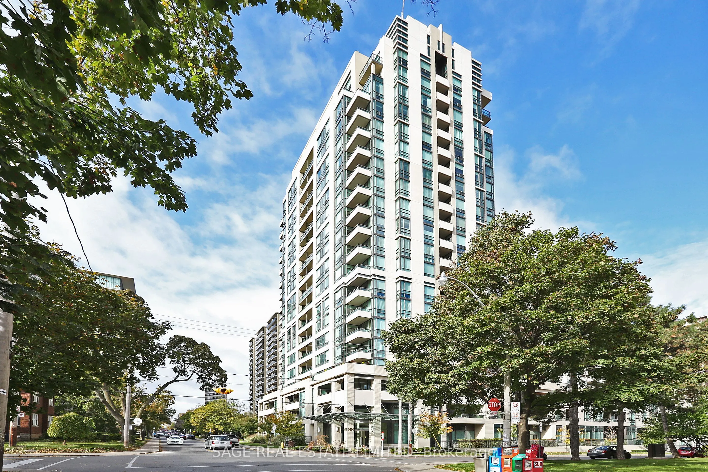 88 Broadway Avenue #1301