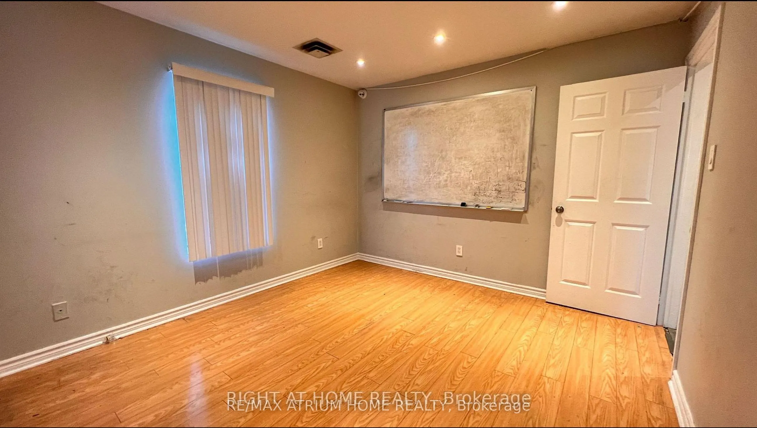 6024 Yonge Street #2nd B