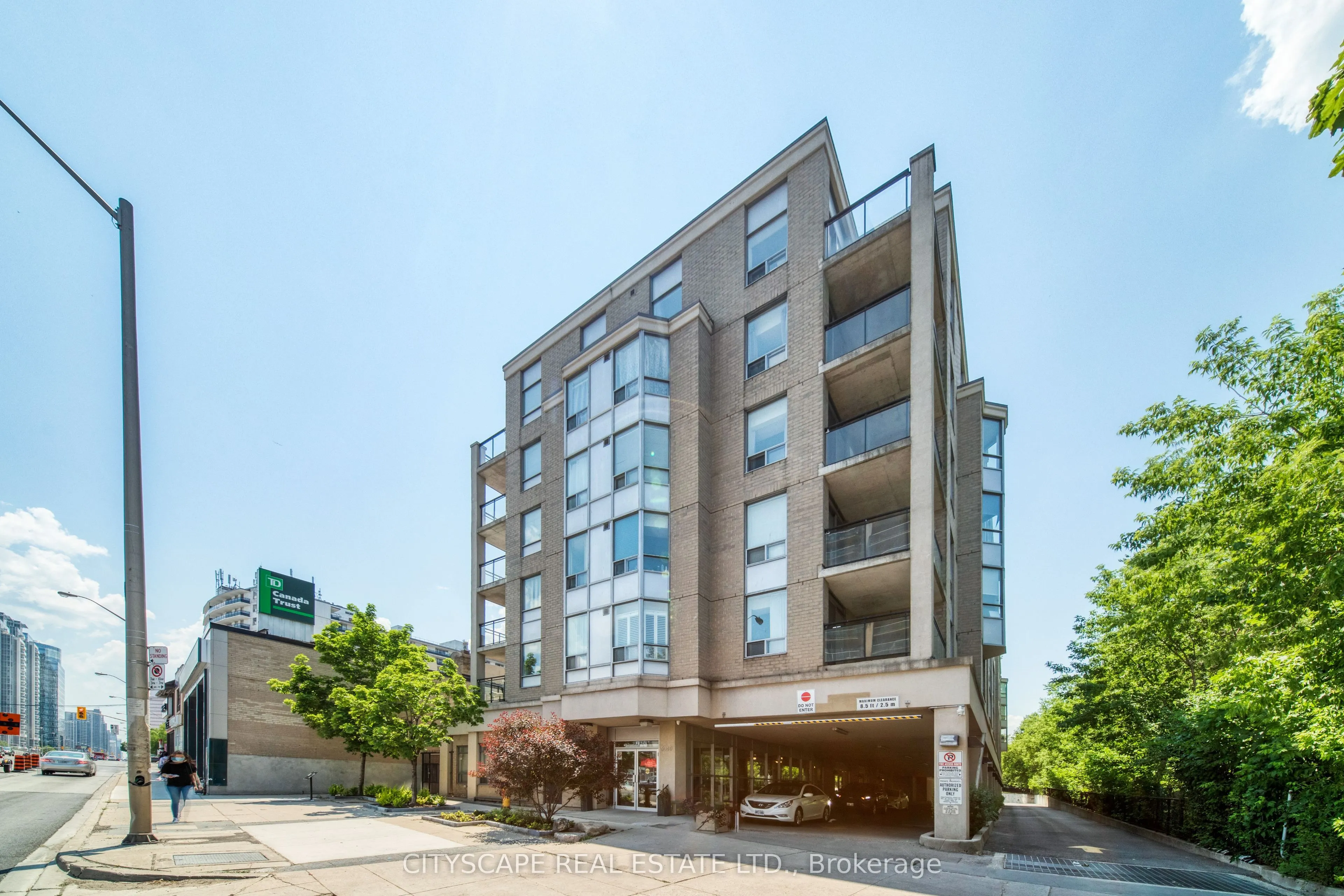 5940 Yonge Street #609