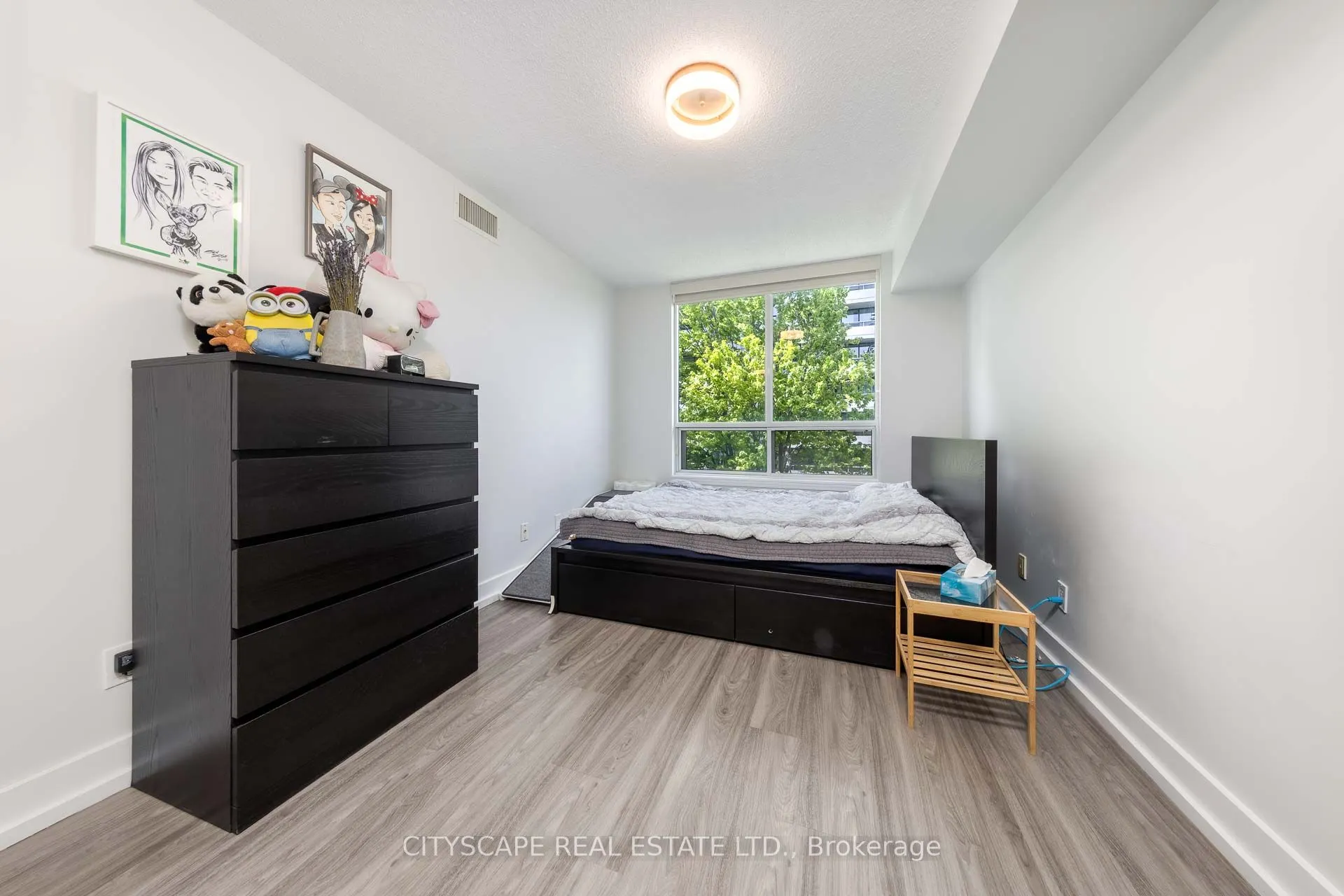 5940 Yonge Street #609