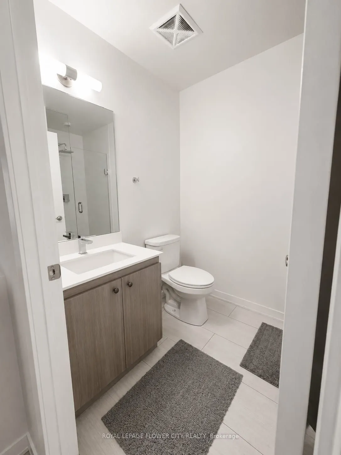 10 Willison Square #607