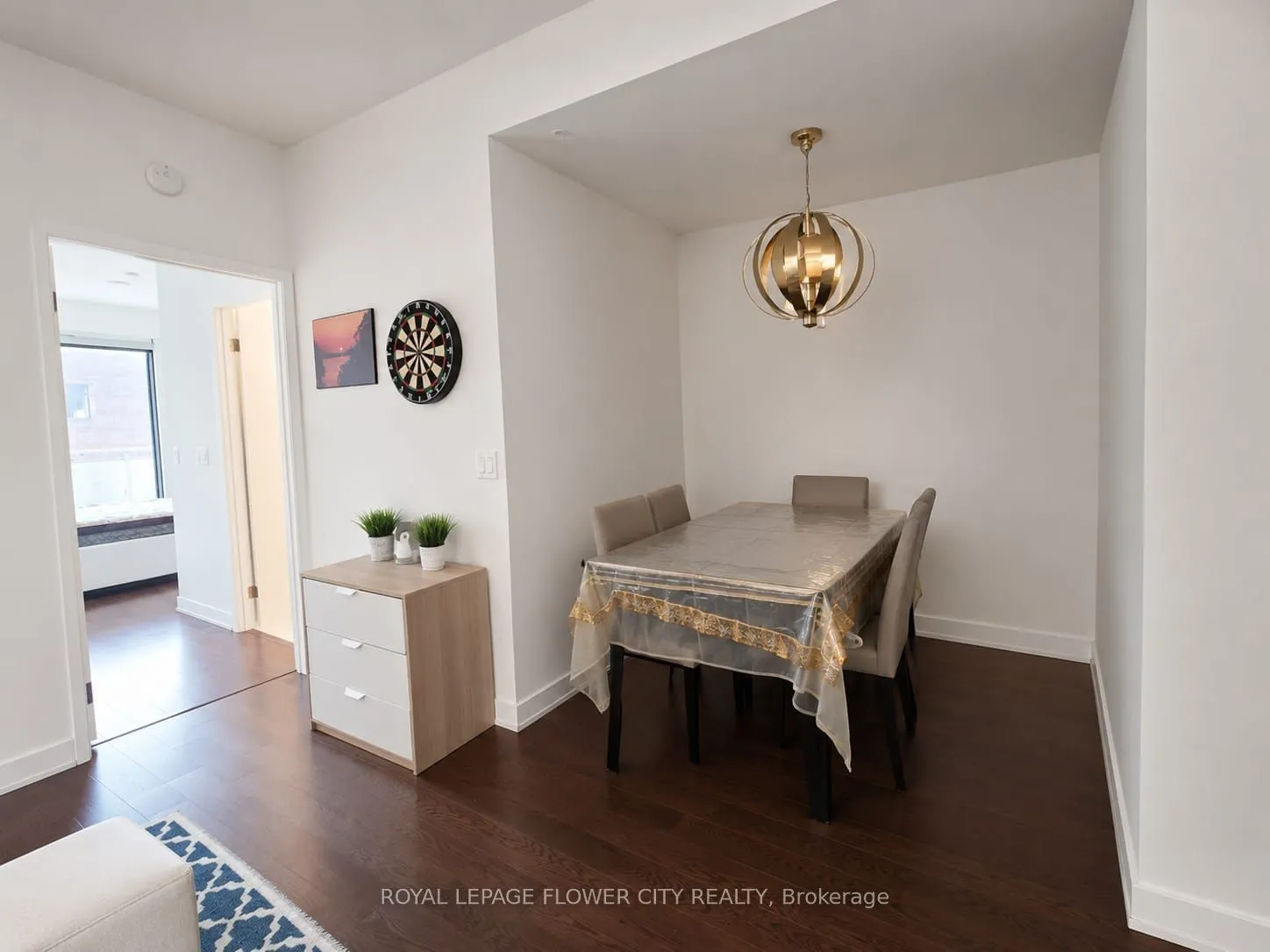 10 Willison Square #607