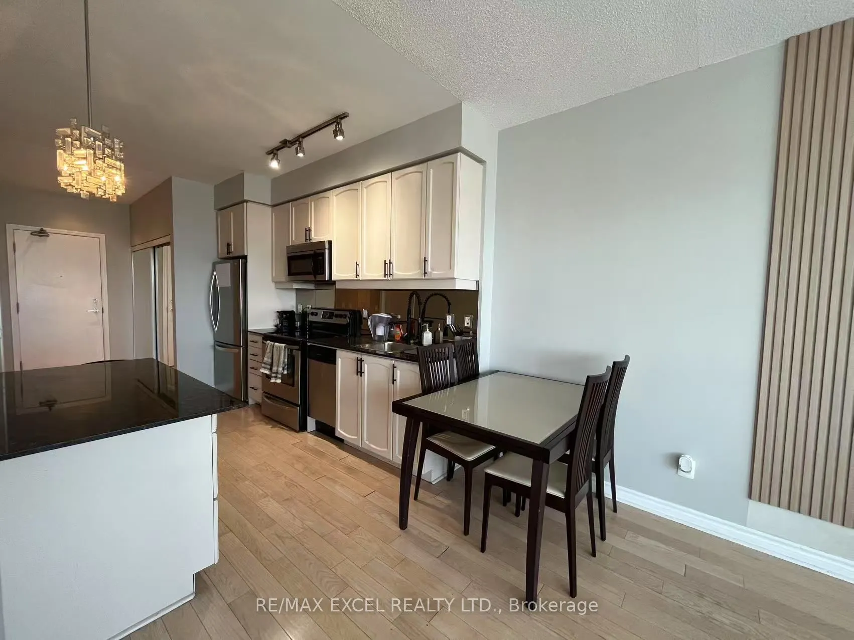 2885 Bayview Avenue #1126