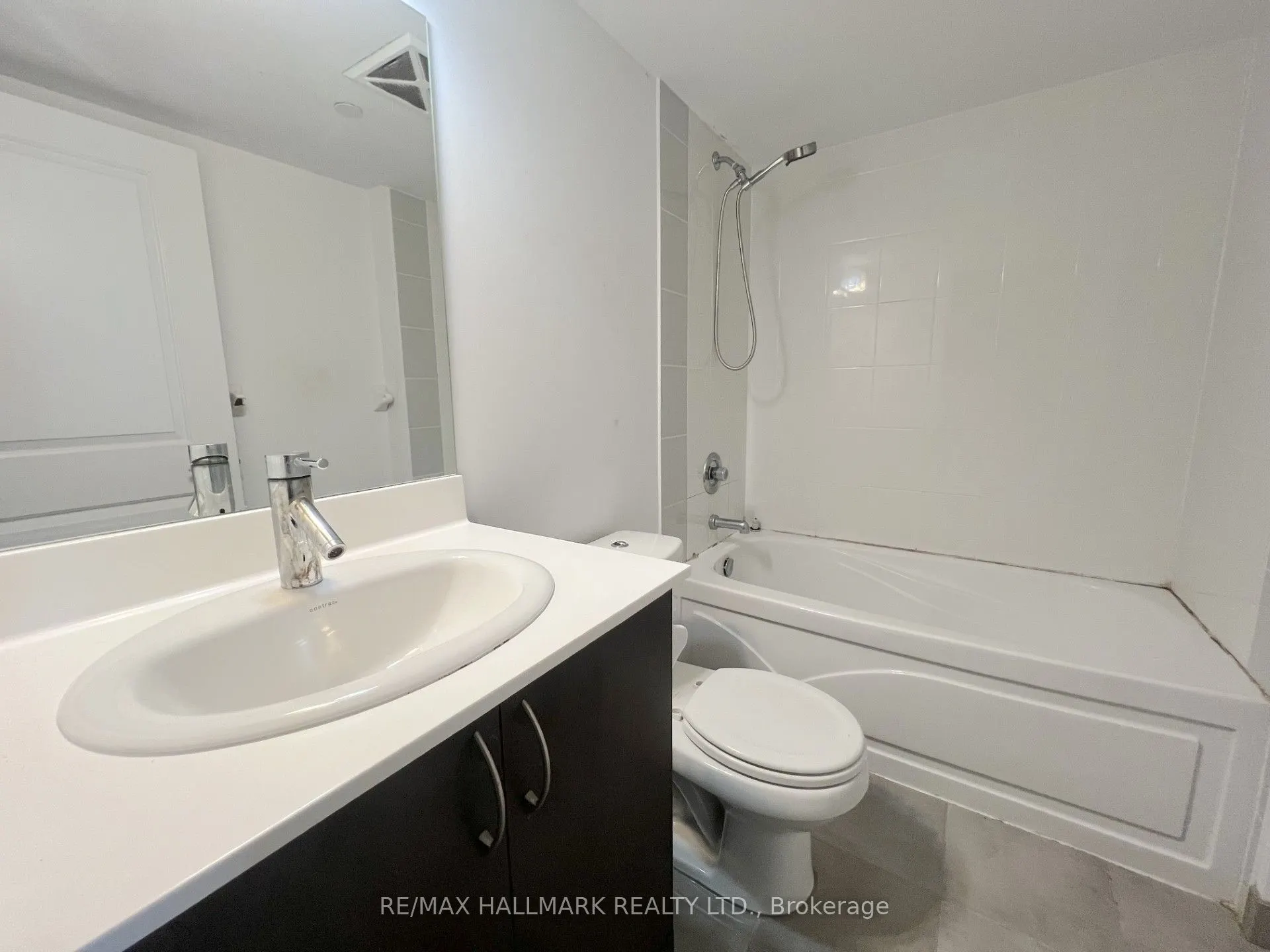 5162 Yonge Street #607