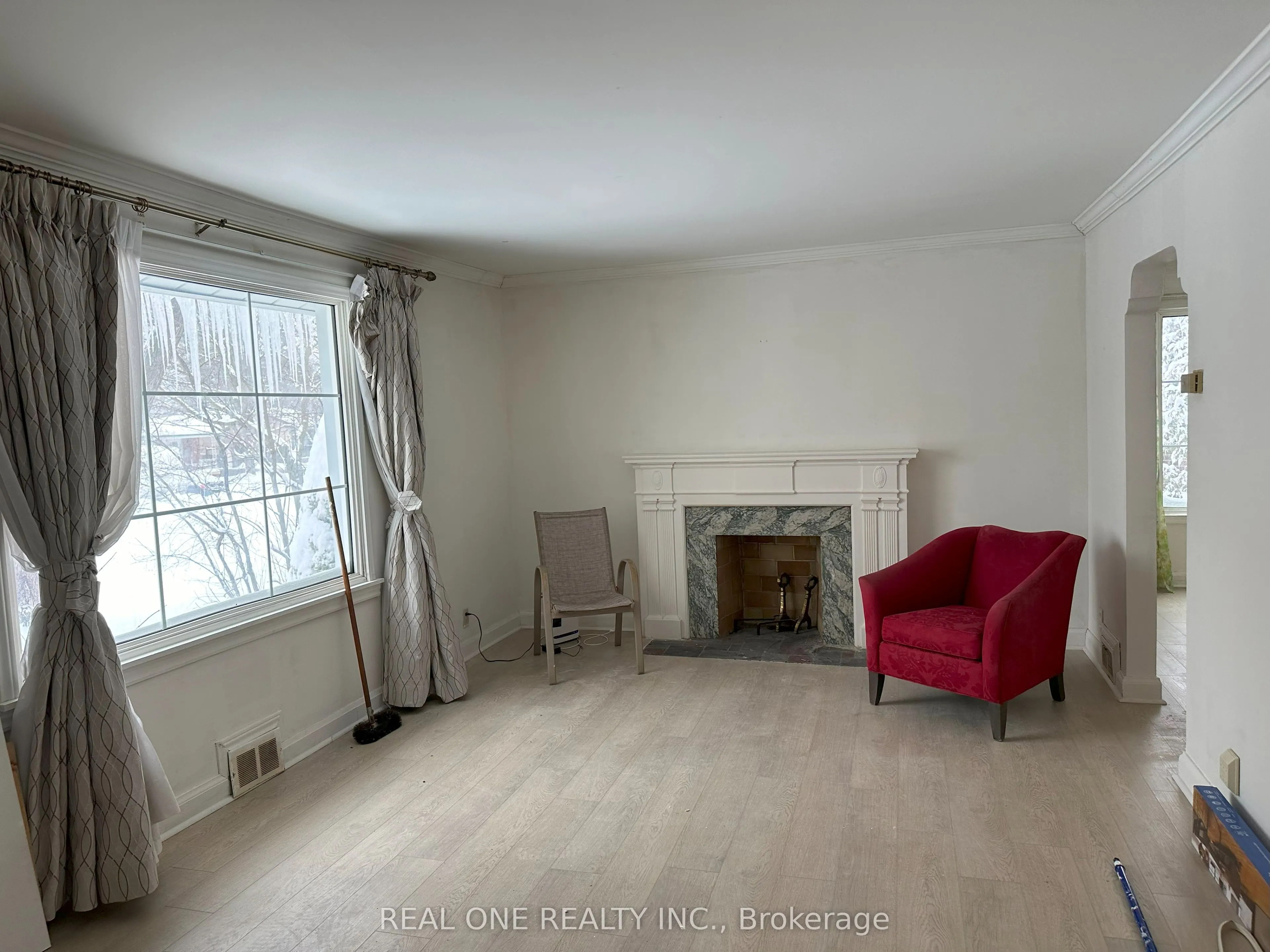 22 Pleasant View Drive