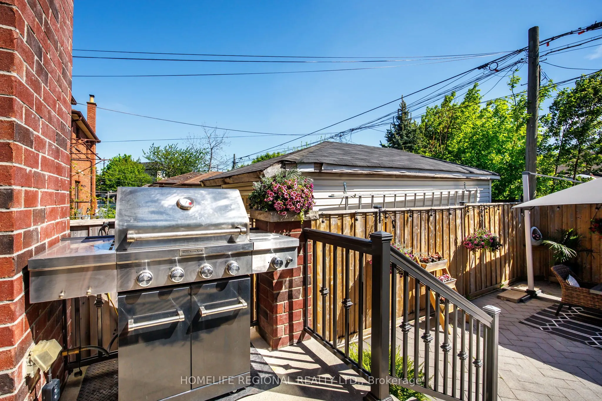 313 Robina Avenue