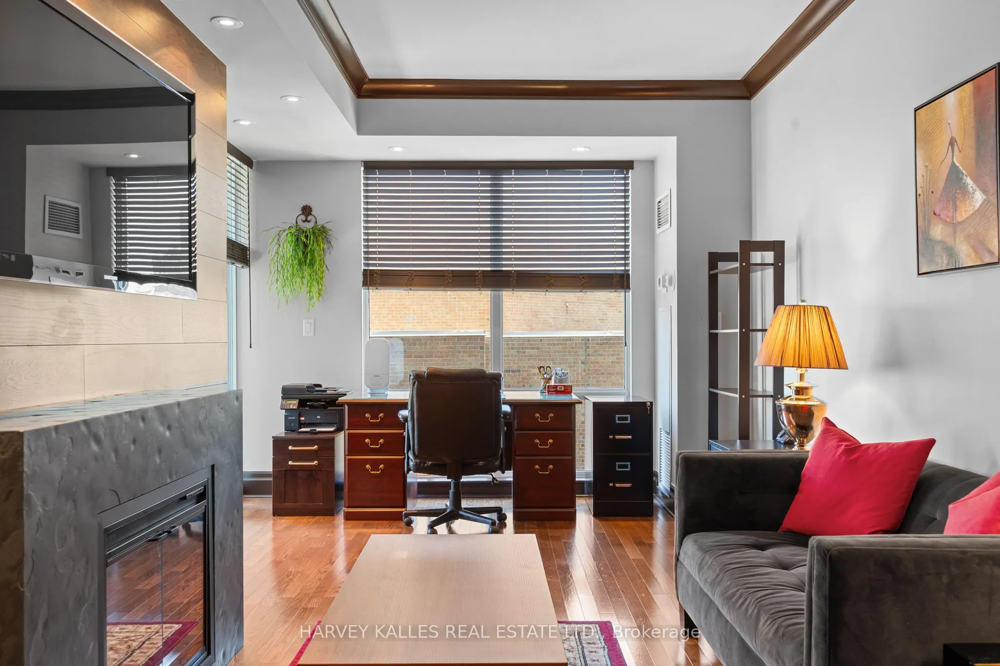 300 Bloor Street E #2701