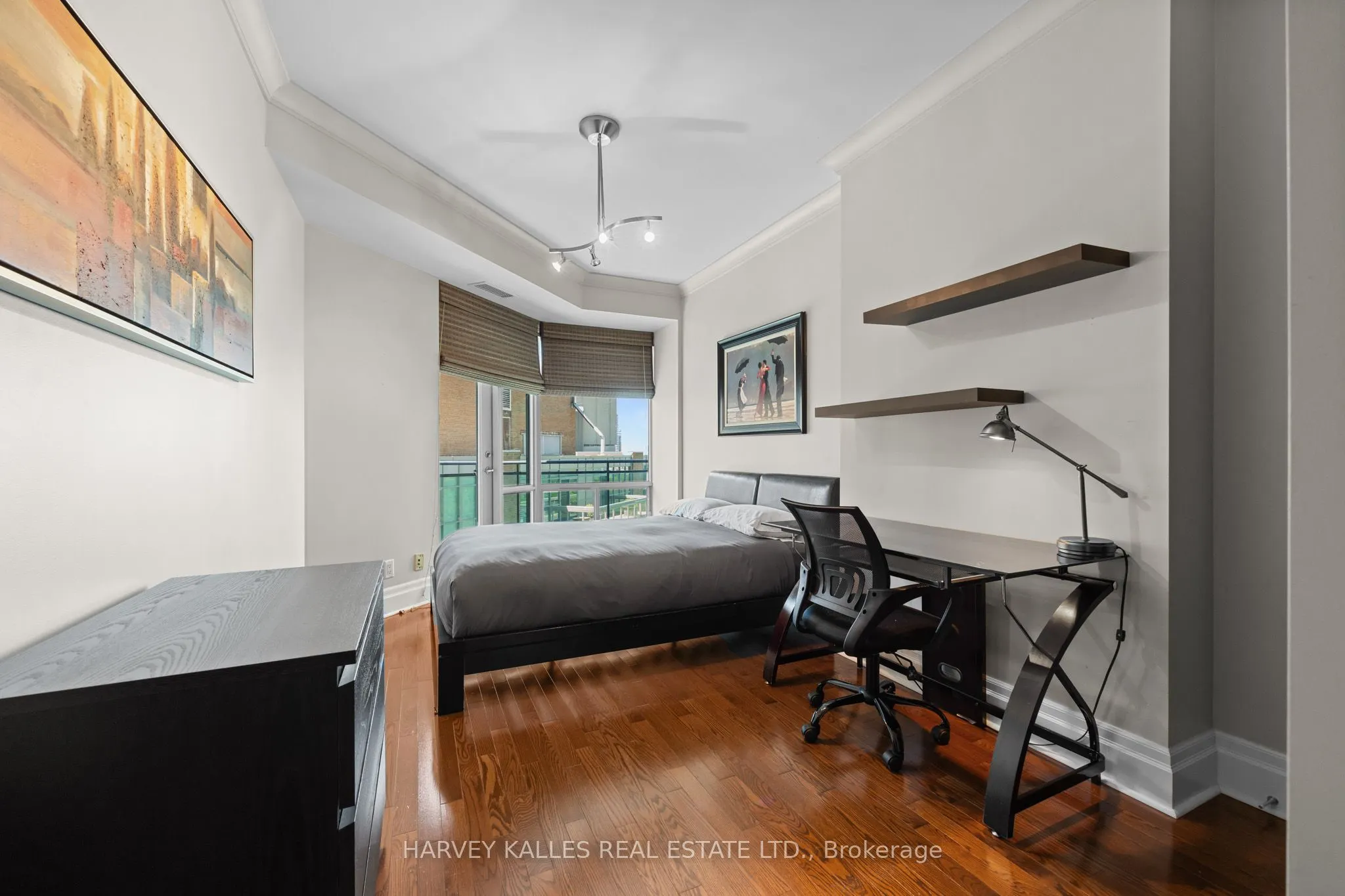 300 Bloor Street E #2701